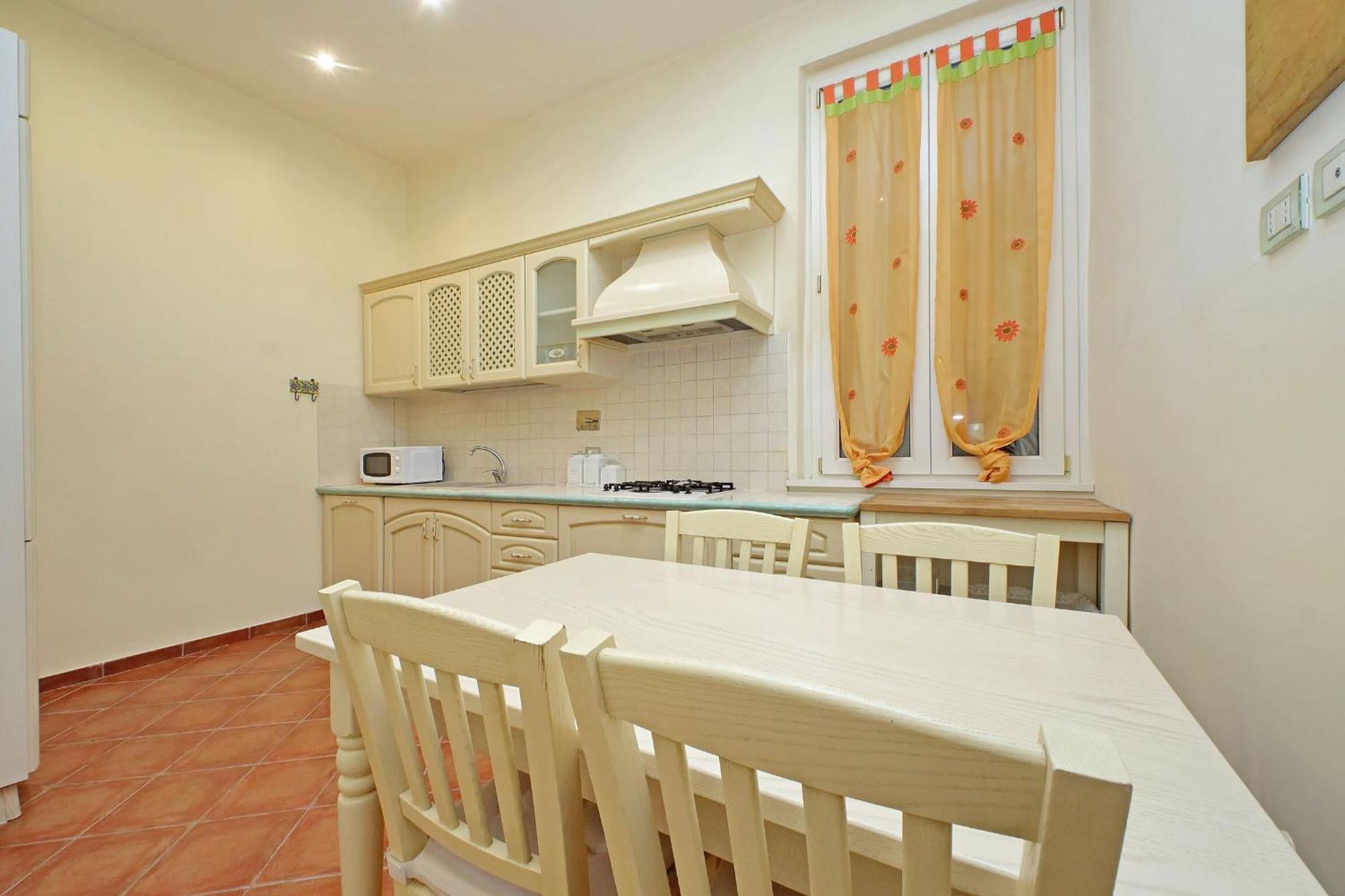 Capocci By Halldis * Rome