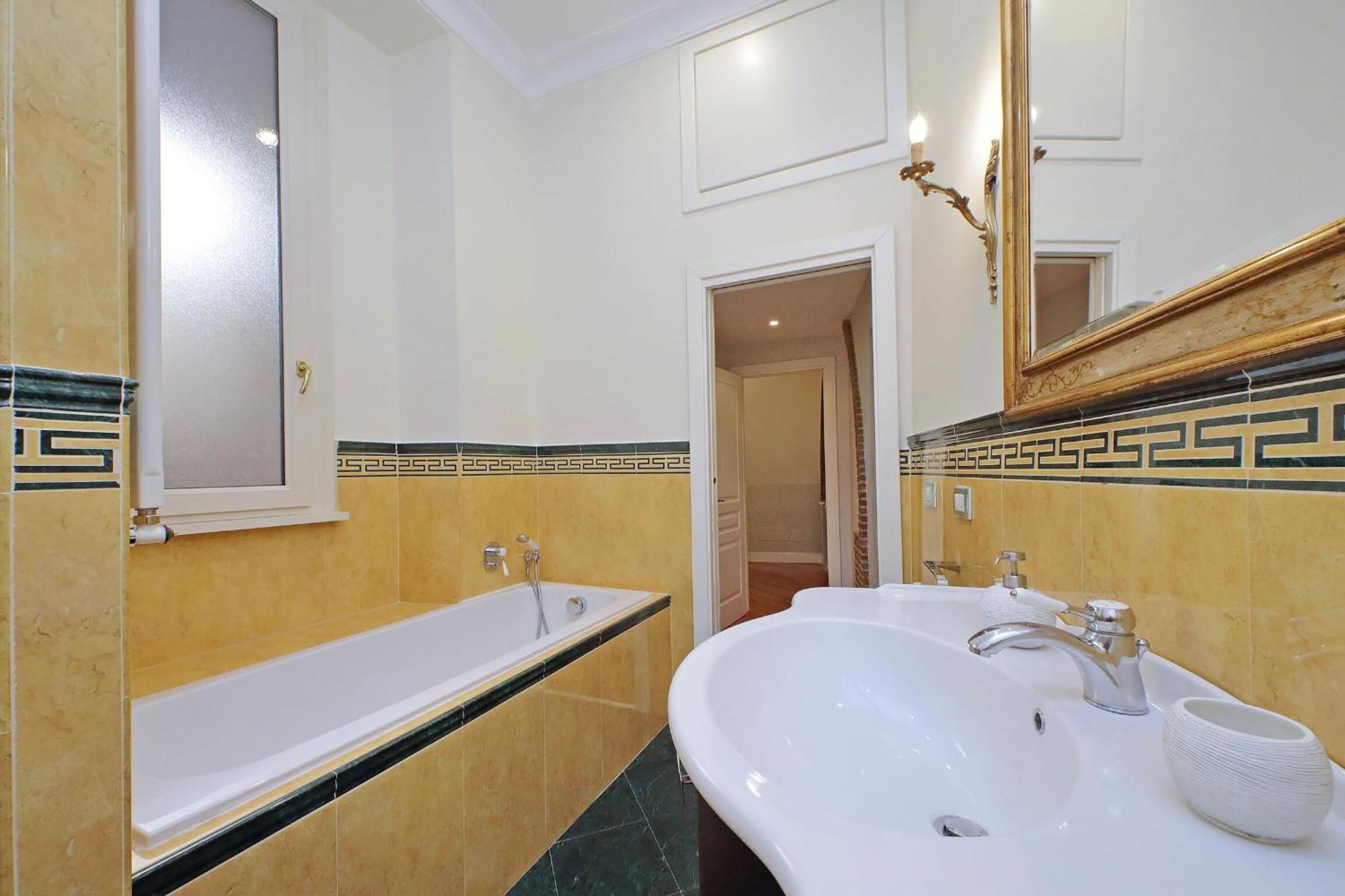 Capocci By Halldis * Rome