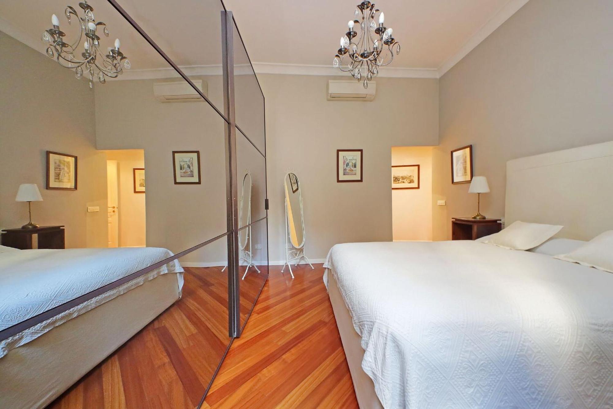 Capocci By Halldis * Rome