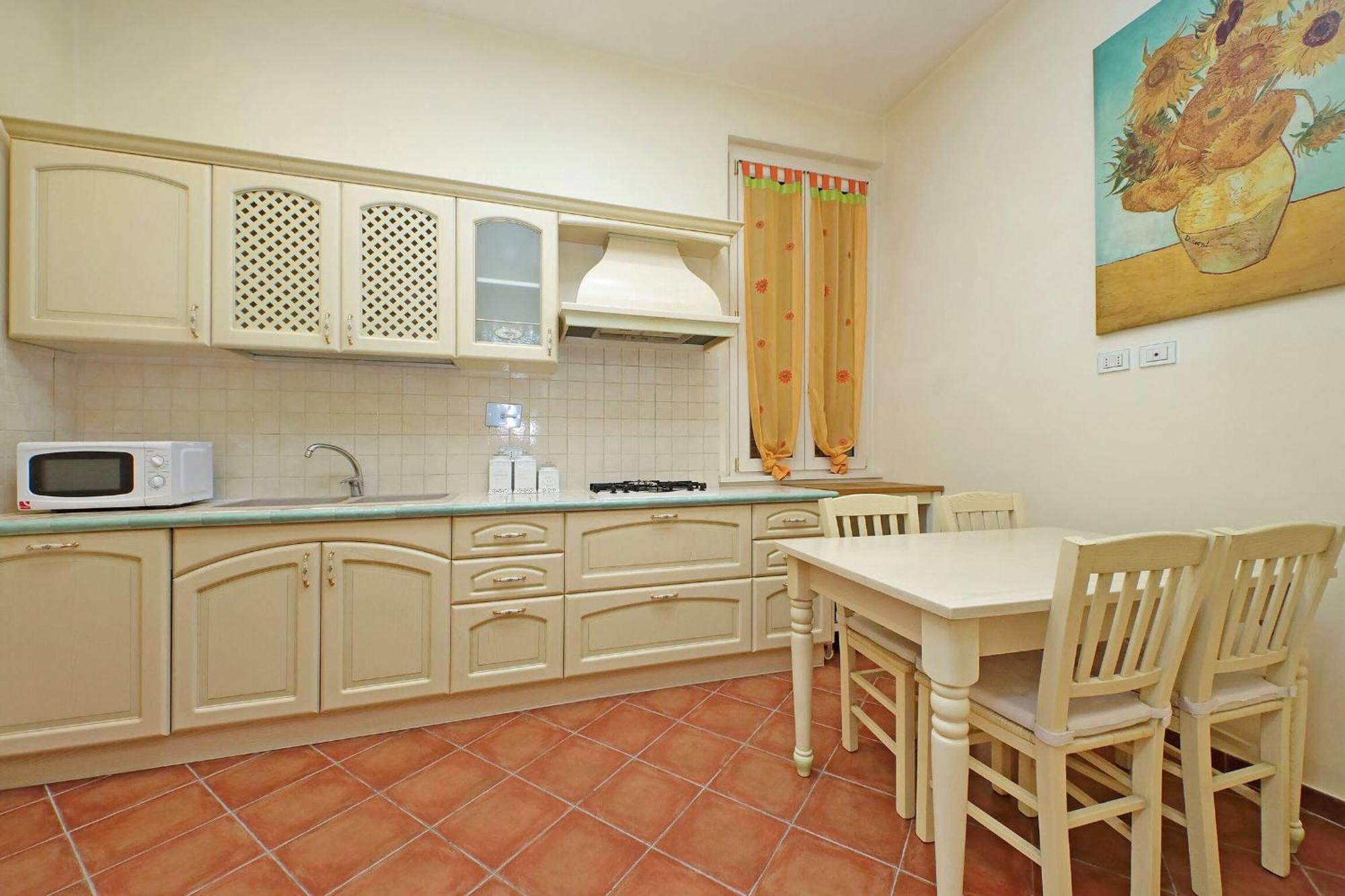 Apartment Capocci By Halldis Rome