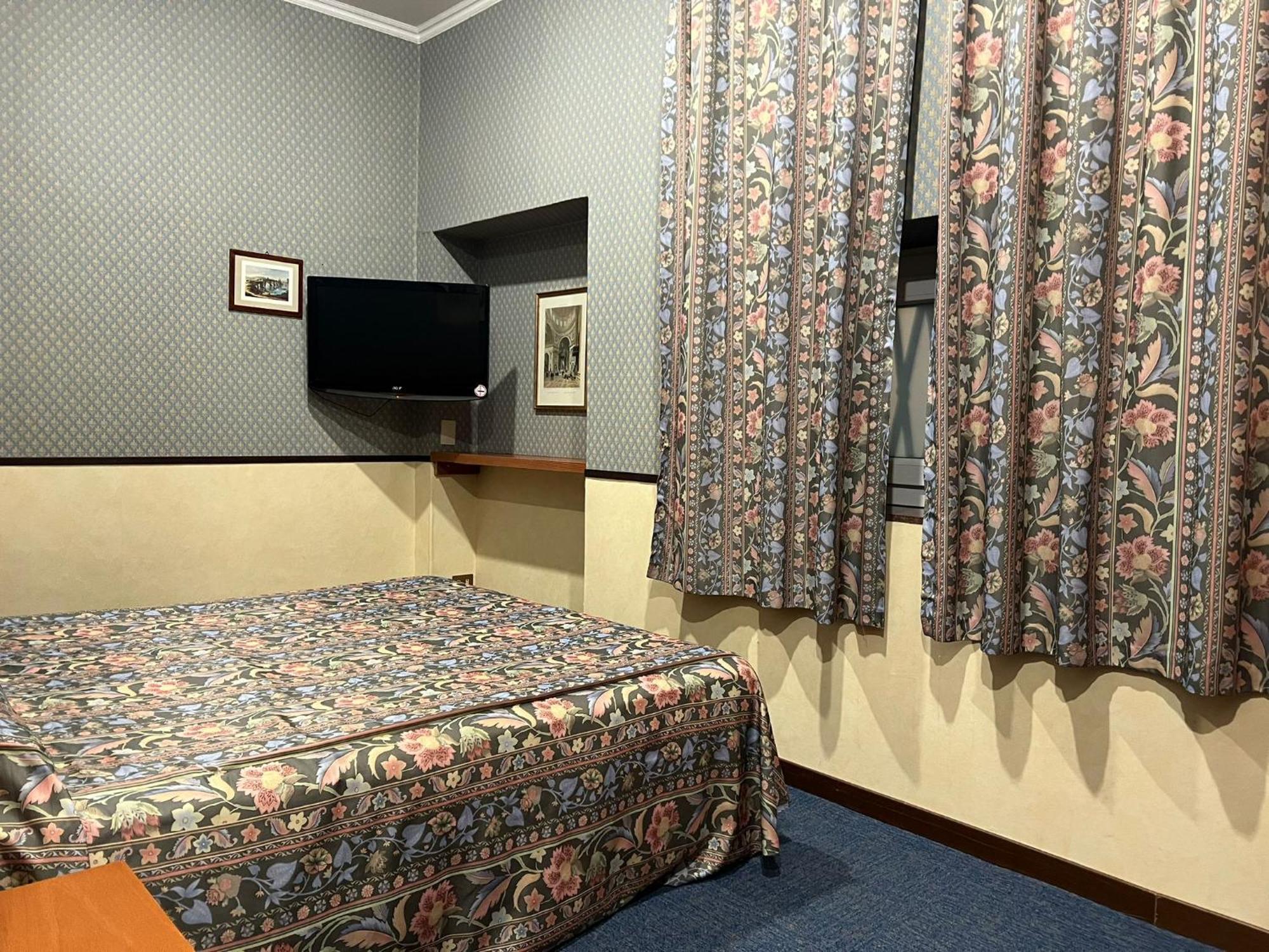 Garda Hotel