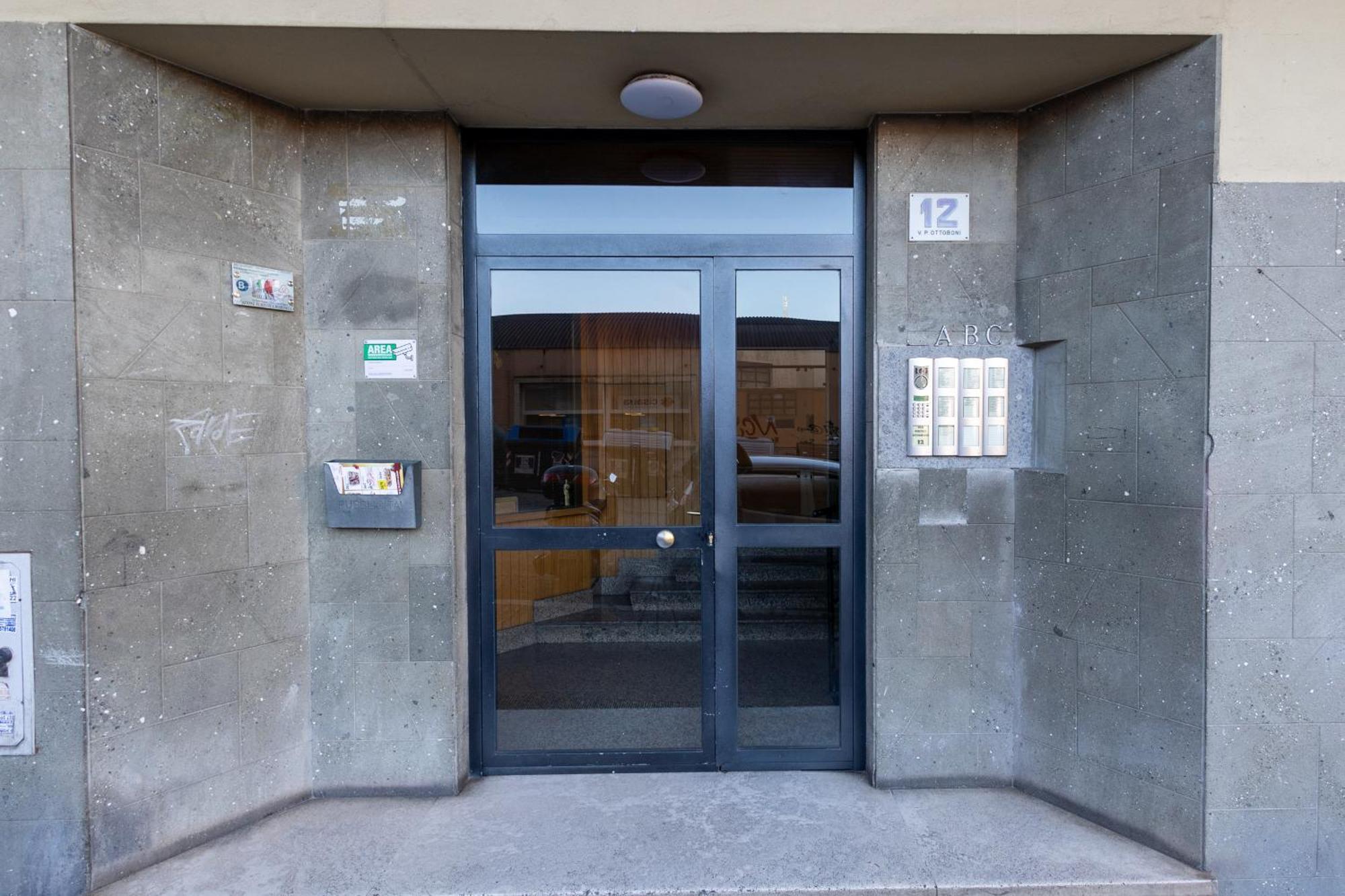 Ottoboni Apartment, 4 Persone, Balcone, Wi-fi, Stazione Tiburtina * Rome