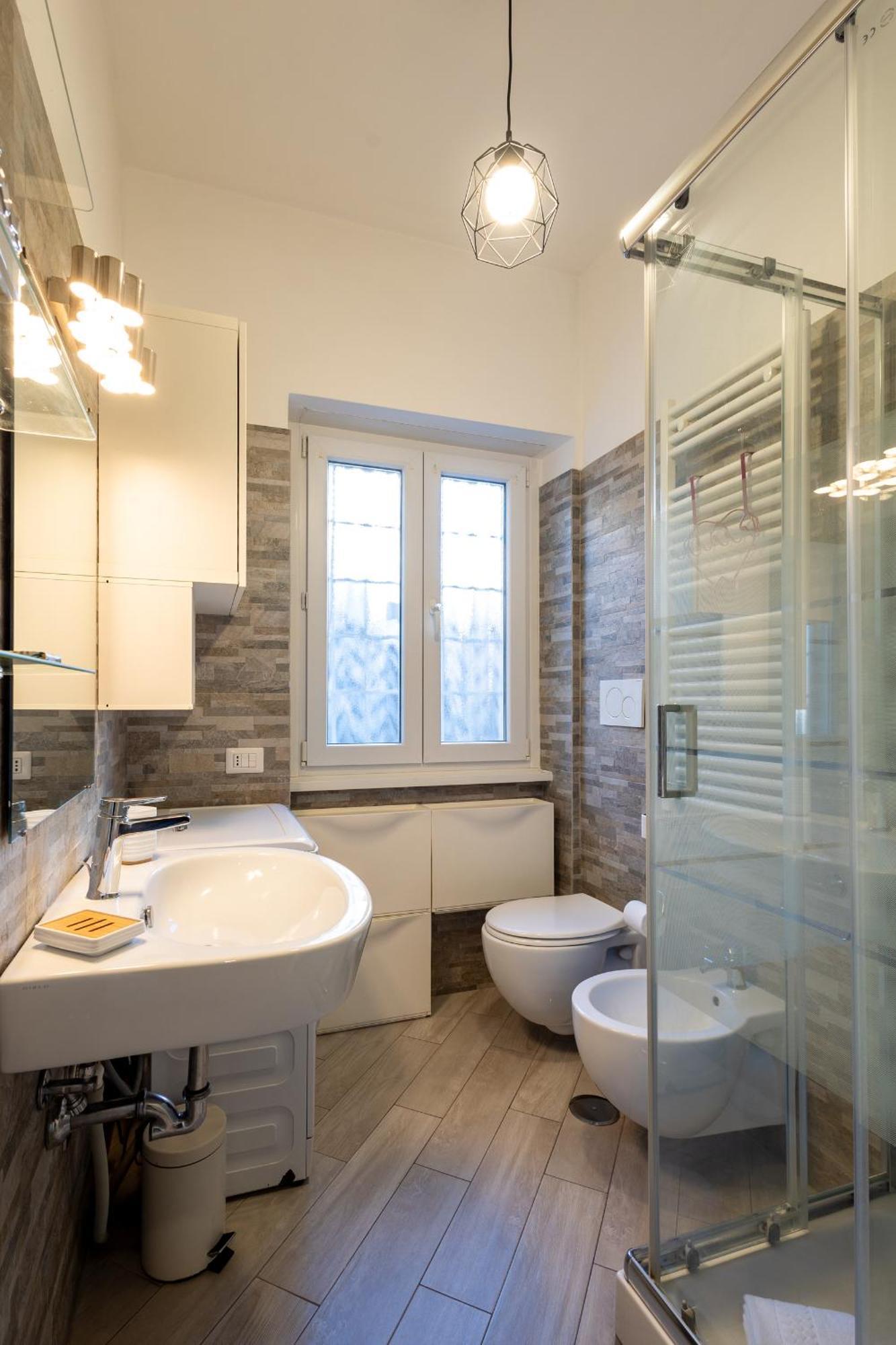 Apartment Ottoboni Apartment, 4 Persone, Balcone, Wi-fi, Stazione Tiburtina *