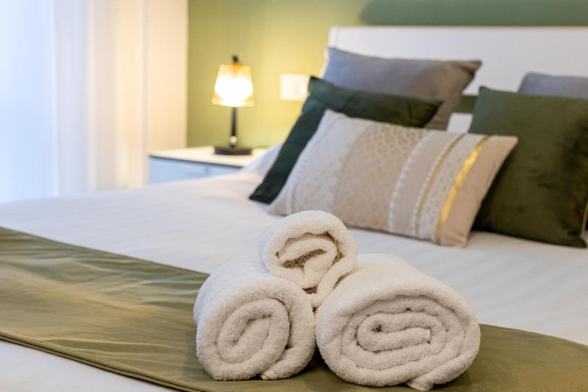 Ottoboni Apartment, 4 Persone, Balcone, Wi-fi, Stazione Tiburtina Rome