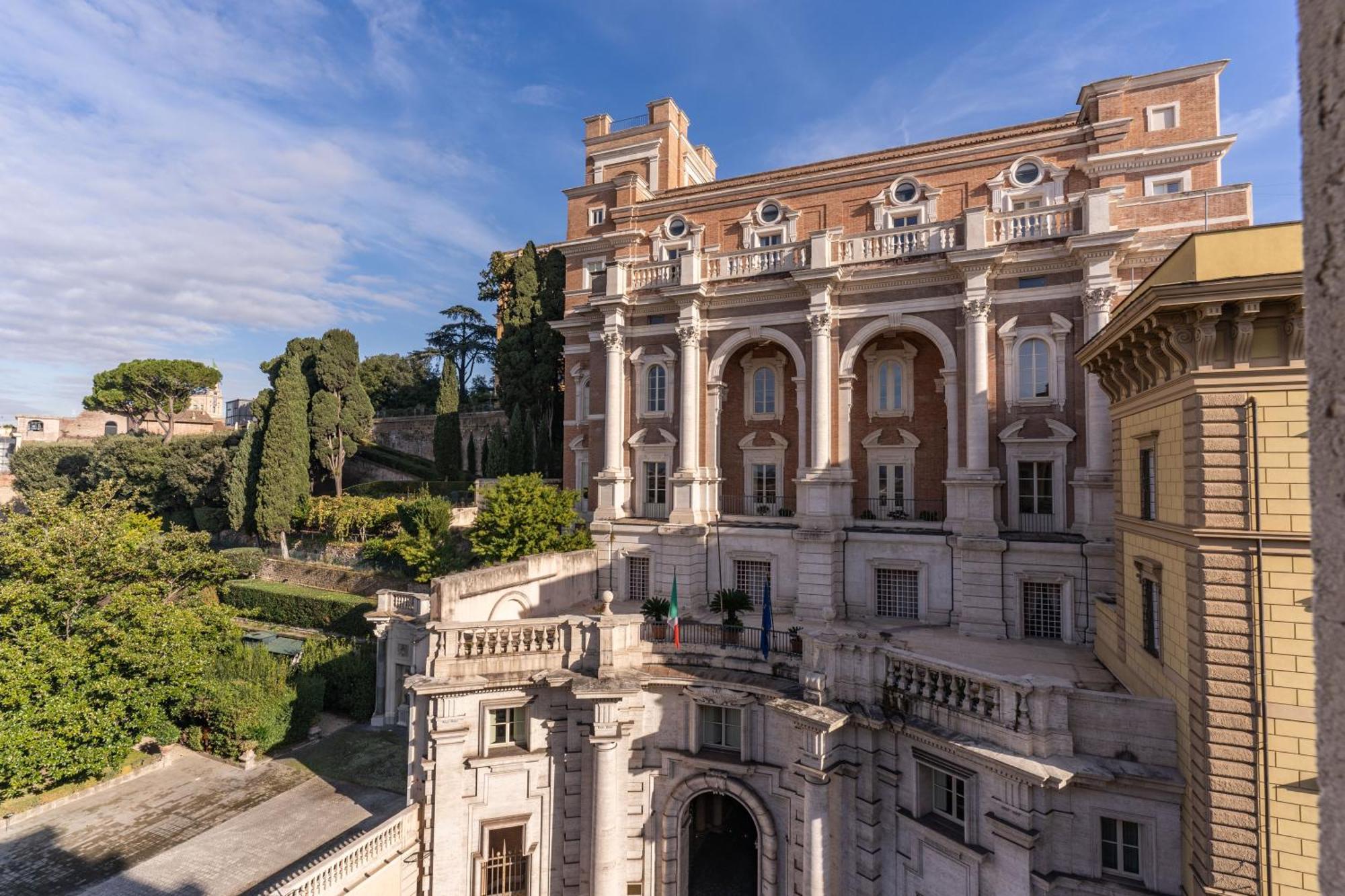 Imperial Panorama Penthouse *