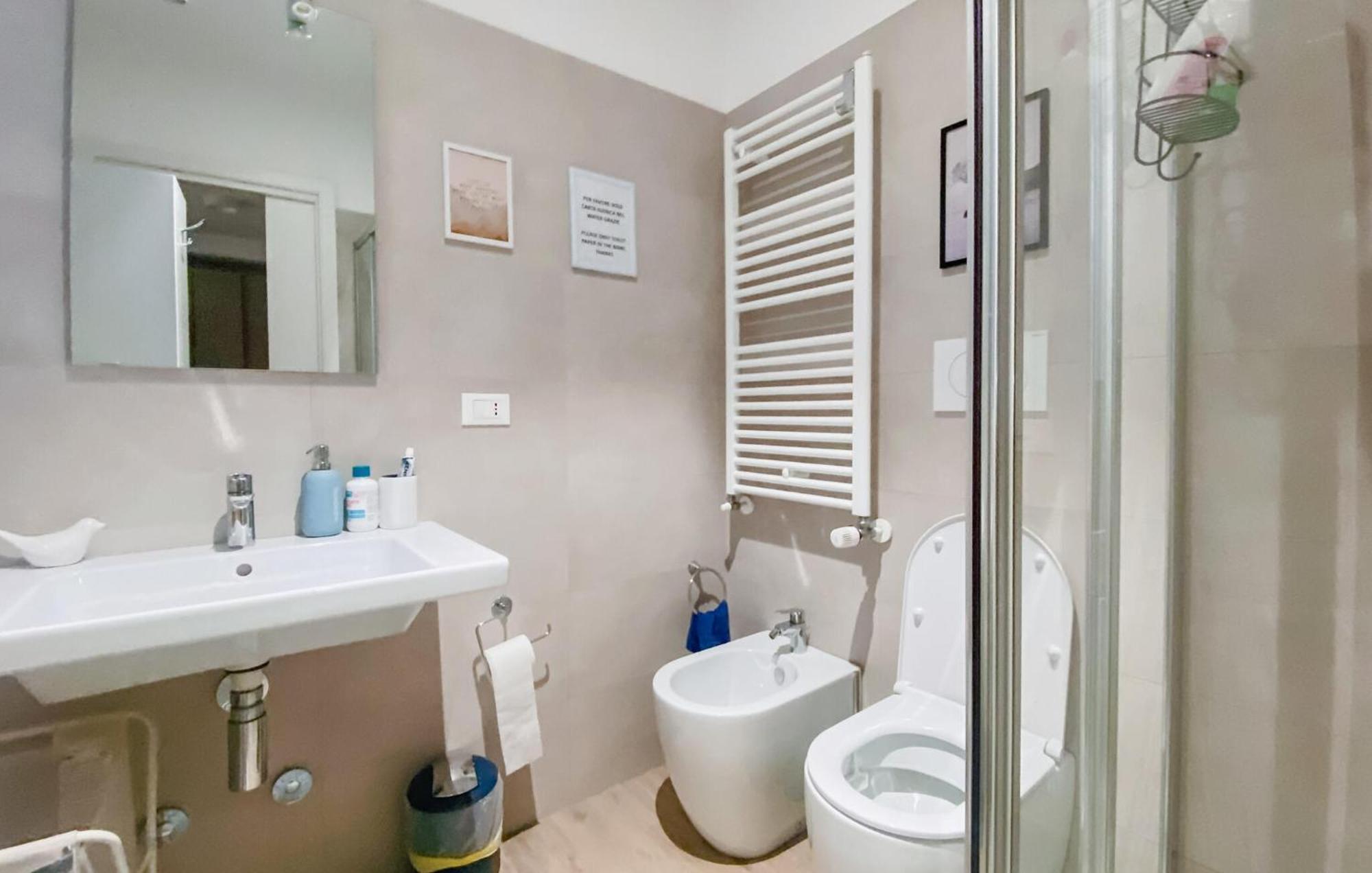 Apartment Stunning In With Wifi Rome