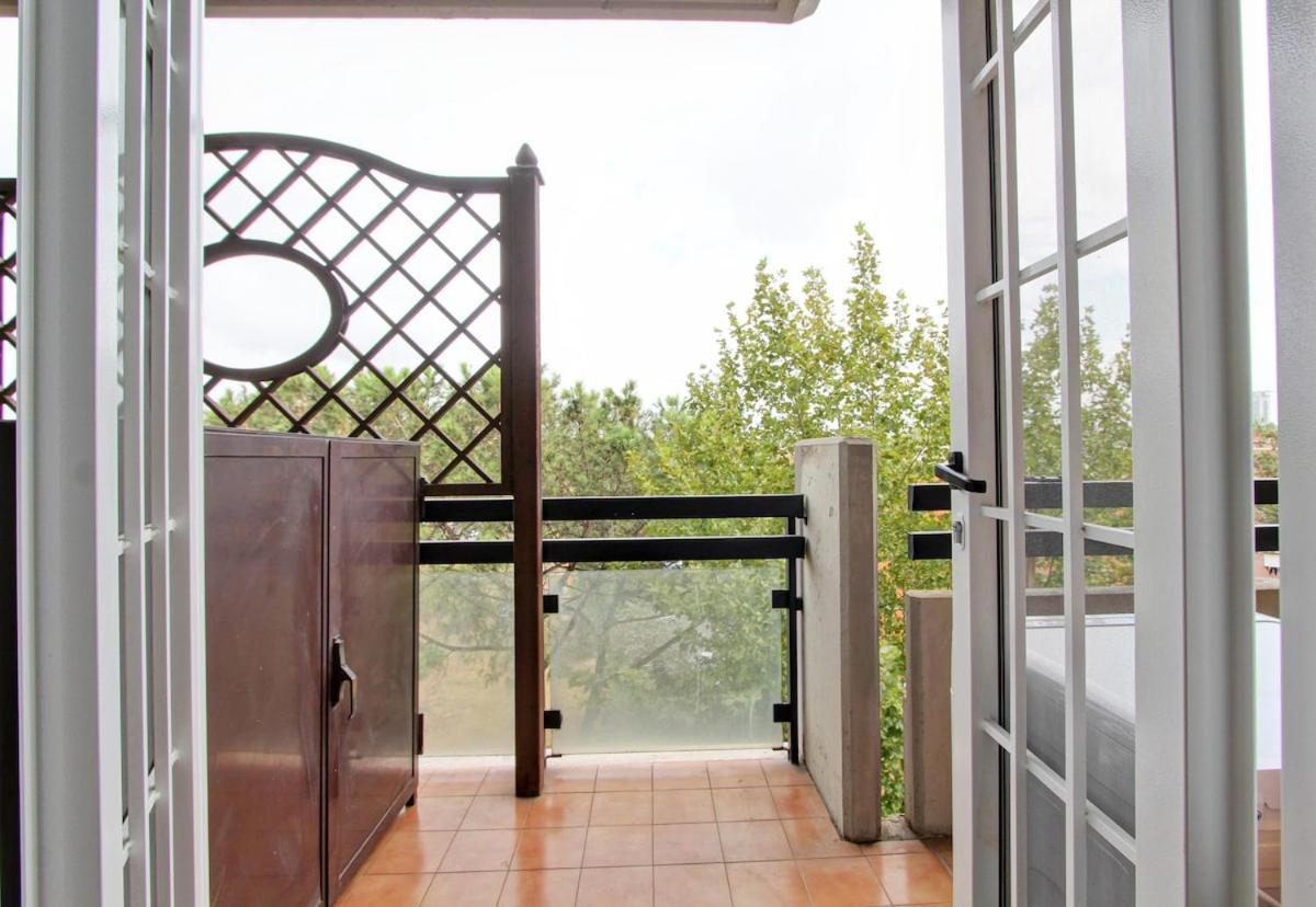 Eur Torrino Apartment, Vicino La Stazione Metro Tor Di Valle Appartement