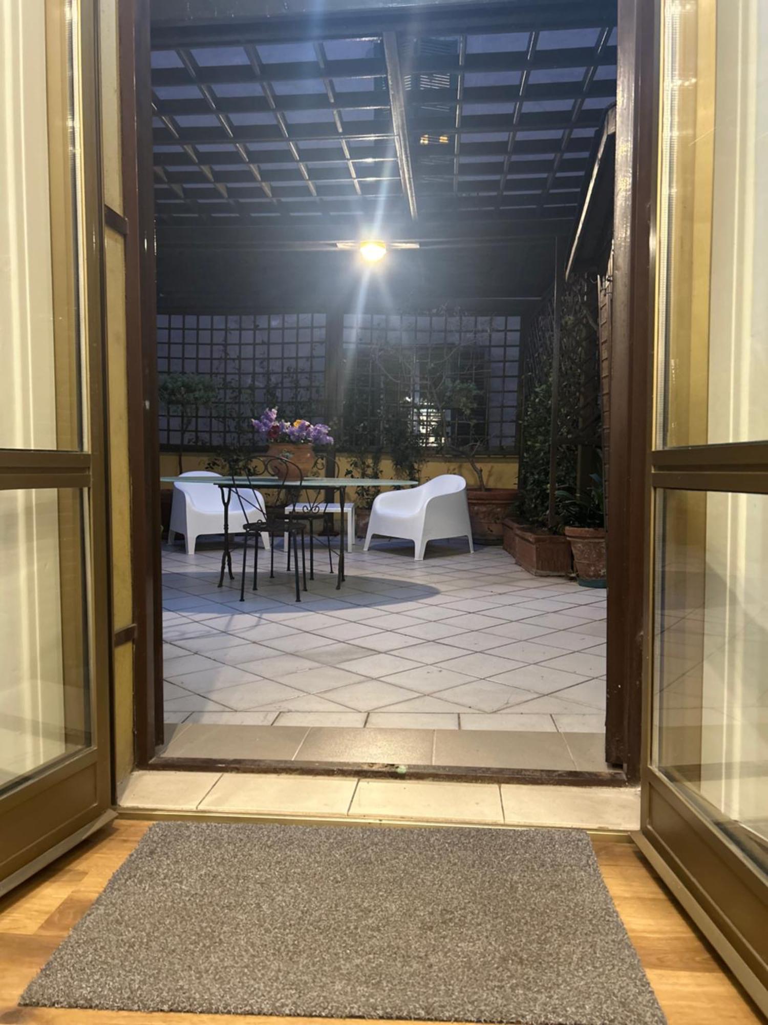 Termini With Terrace Appartement Rome