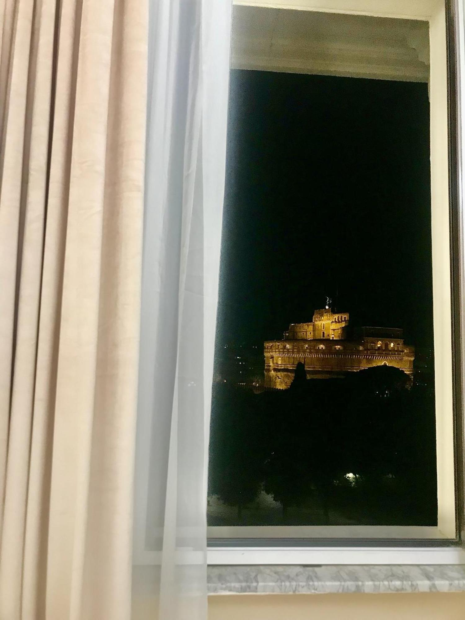 Ponte Degli Angeli Bed & Breakfast Rome