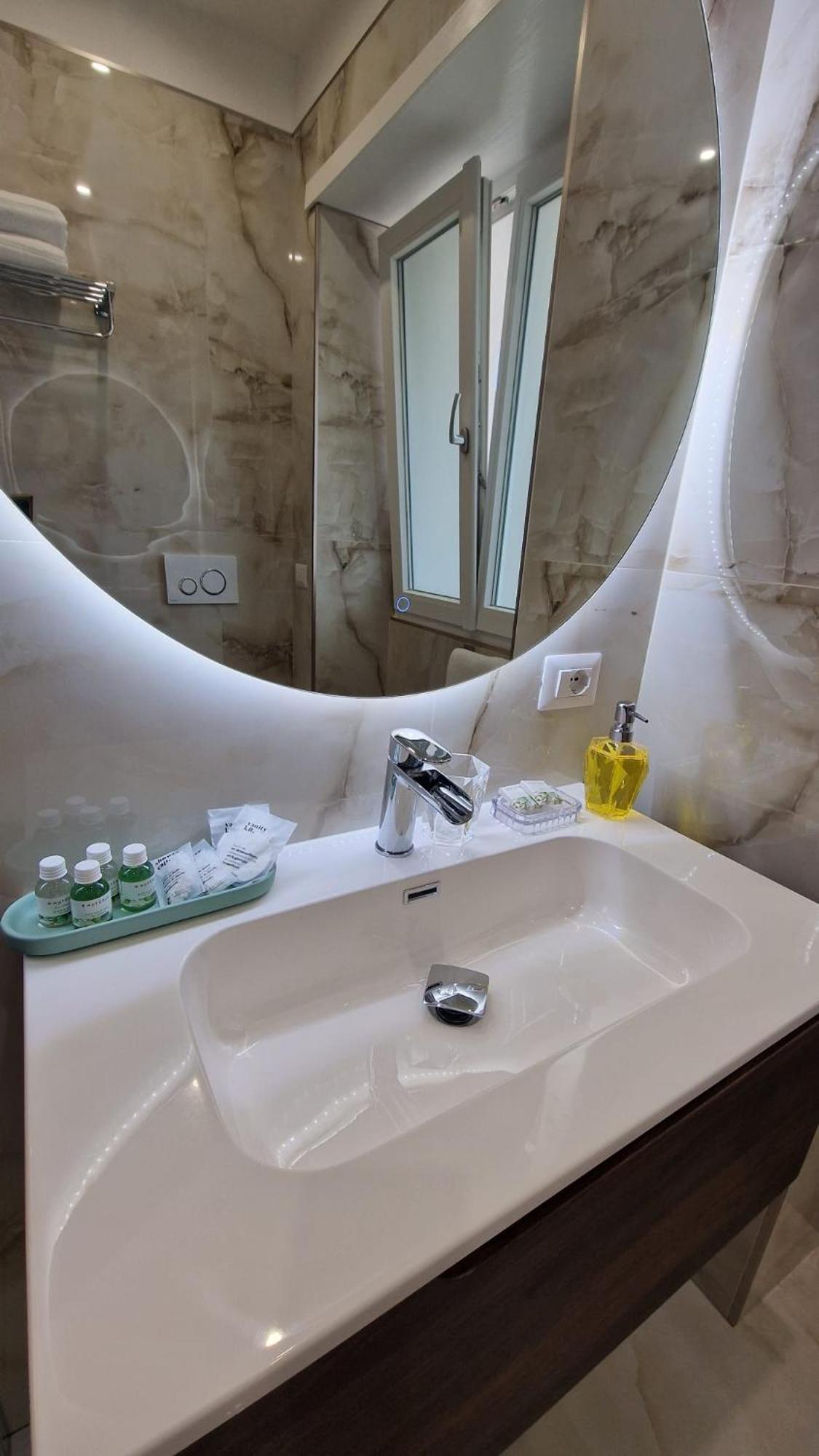 Bed & Breakfast Miracol Rome