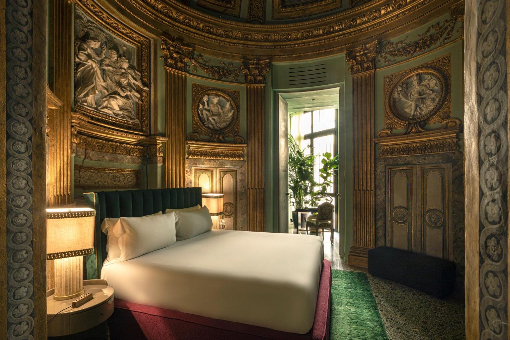 Palazzo Shedir - The Leading Of The World Rome