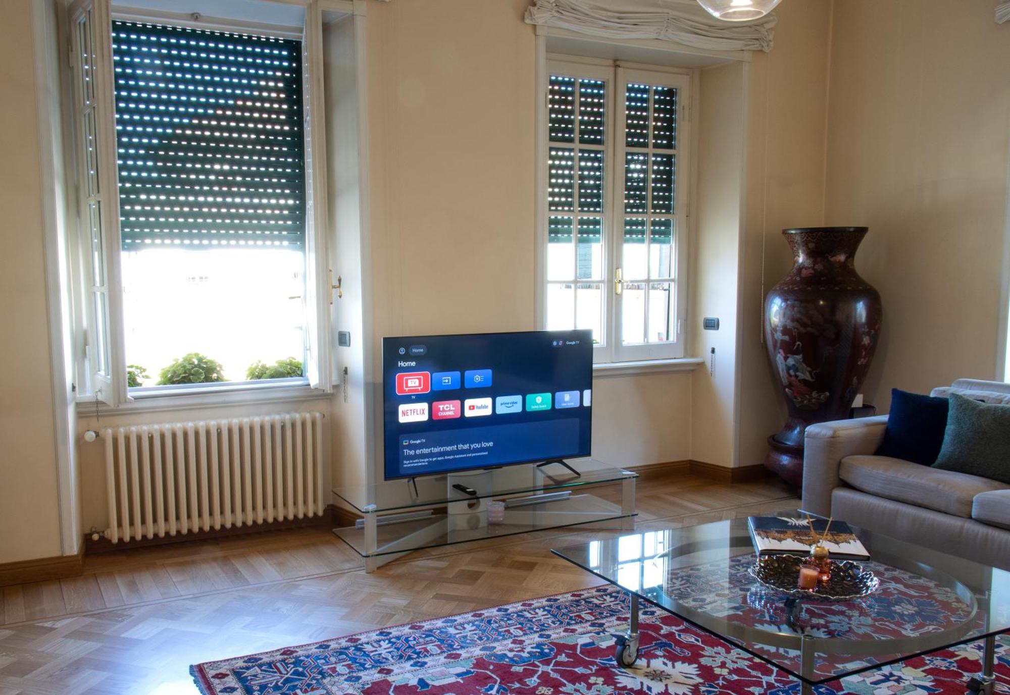 Moon Cove, Borghese Prestige Hideaway