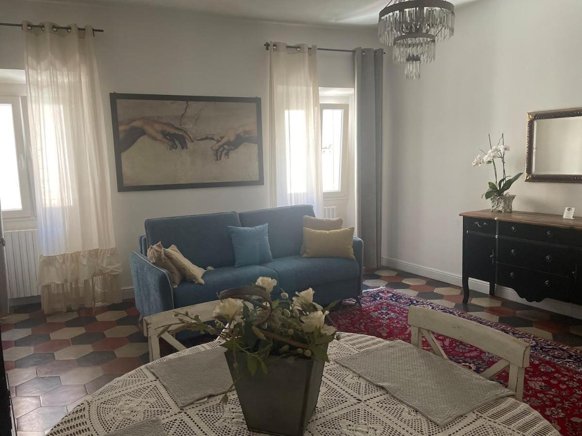 Luxury Navona Apartment Rome