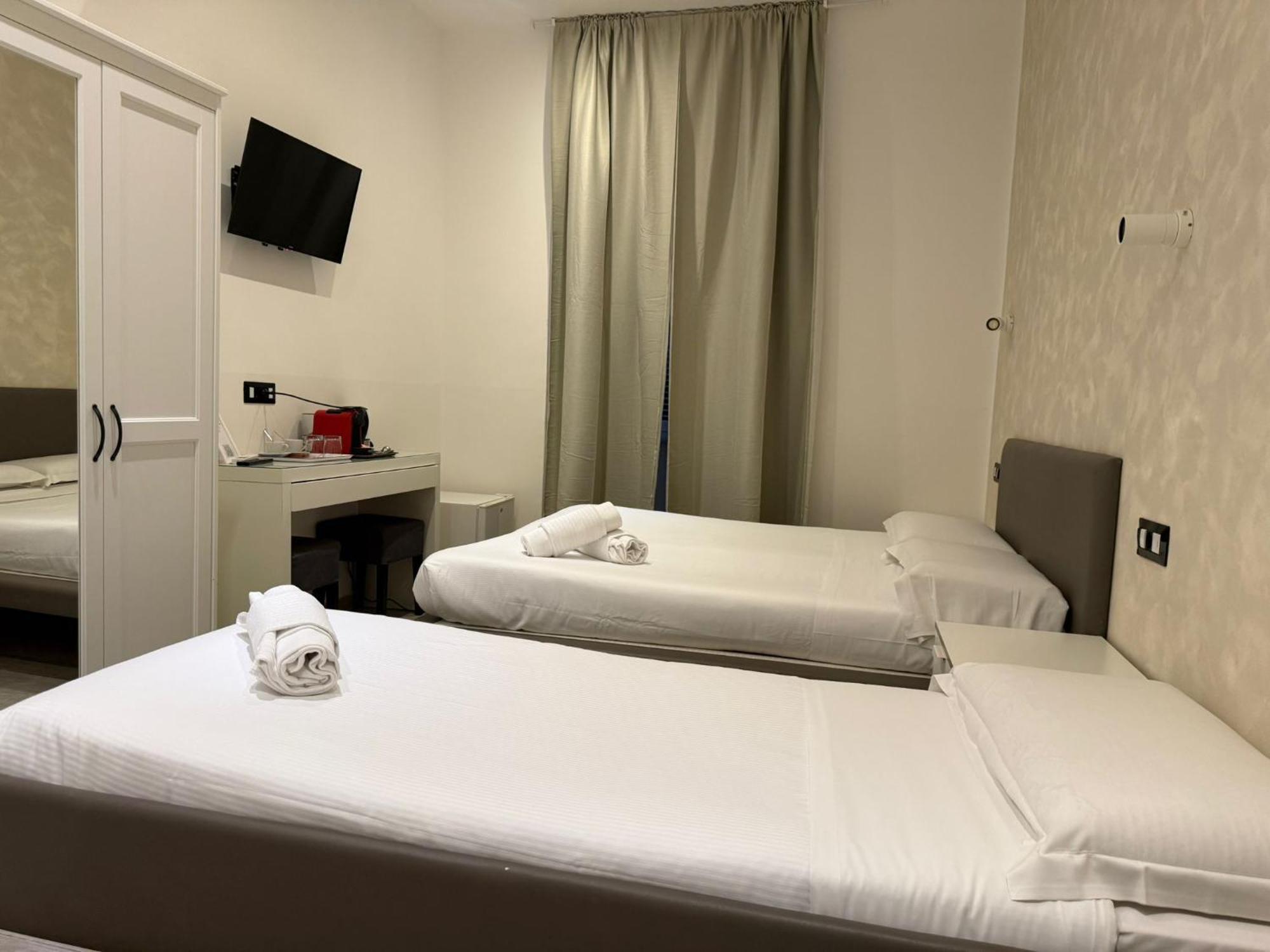 Relais Merulana 2*