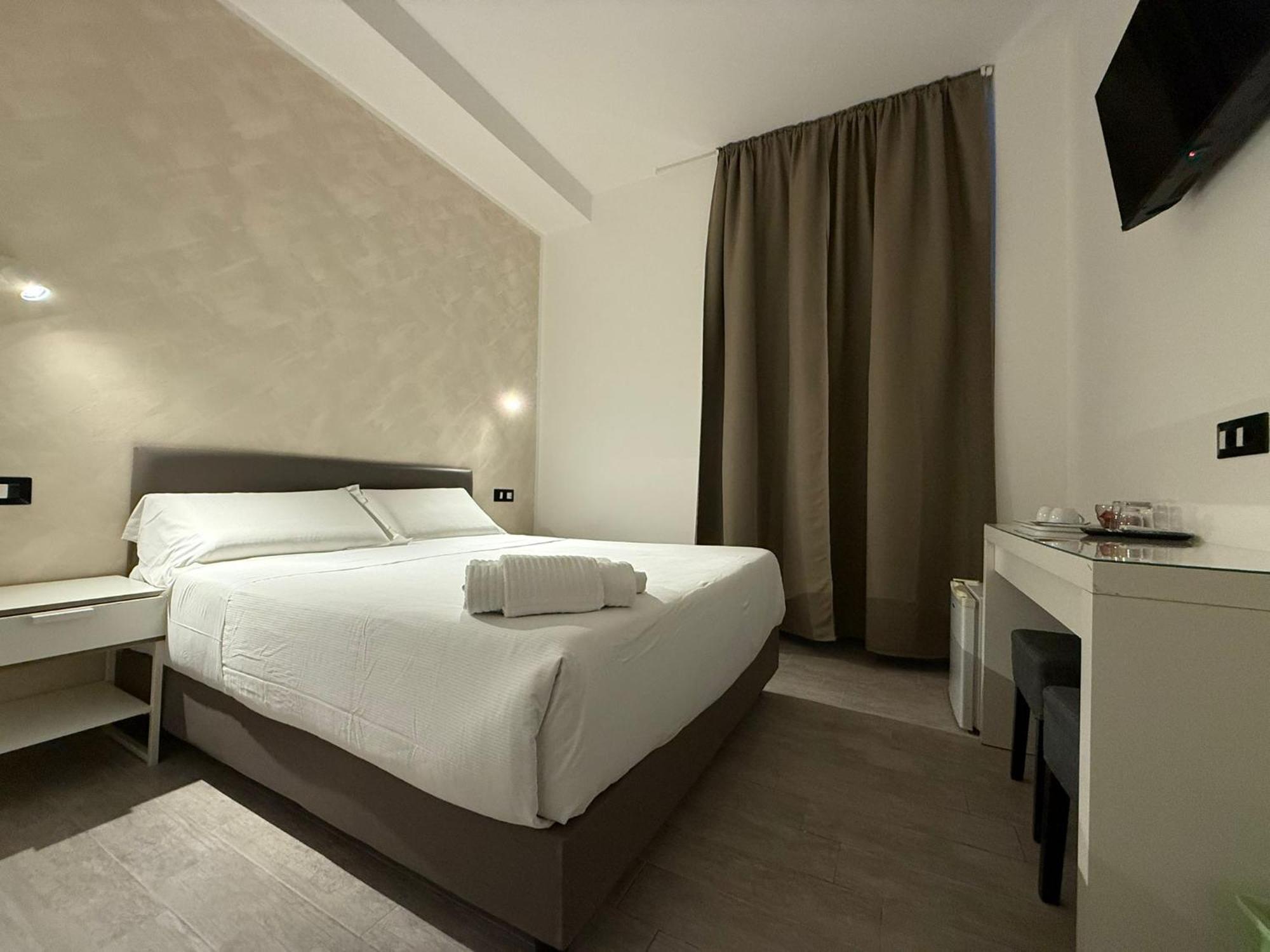 Relais Merulana 2*