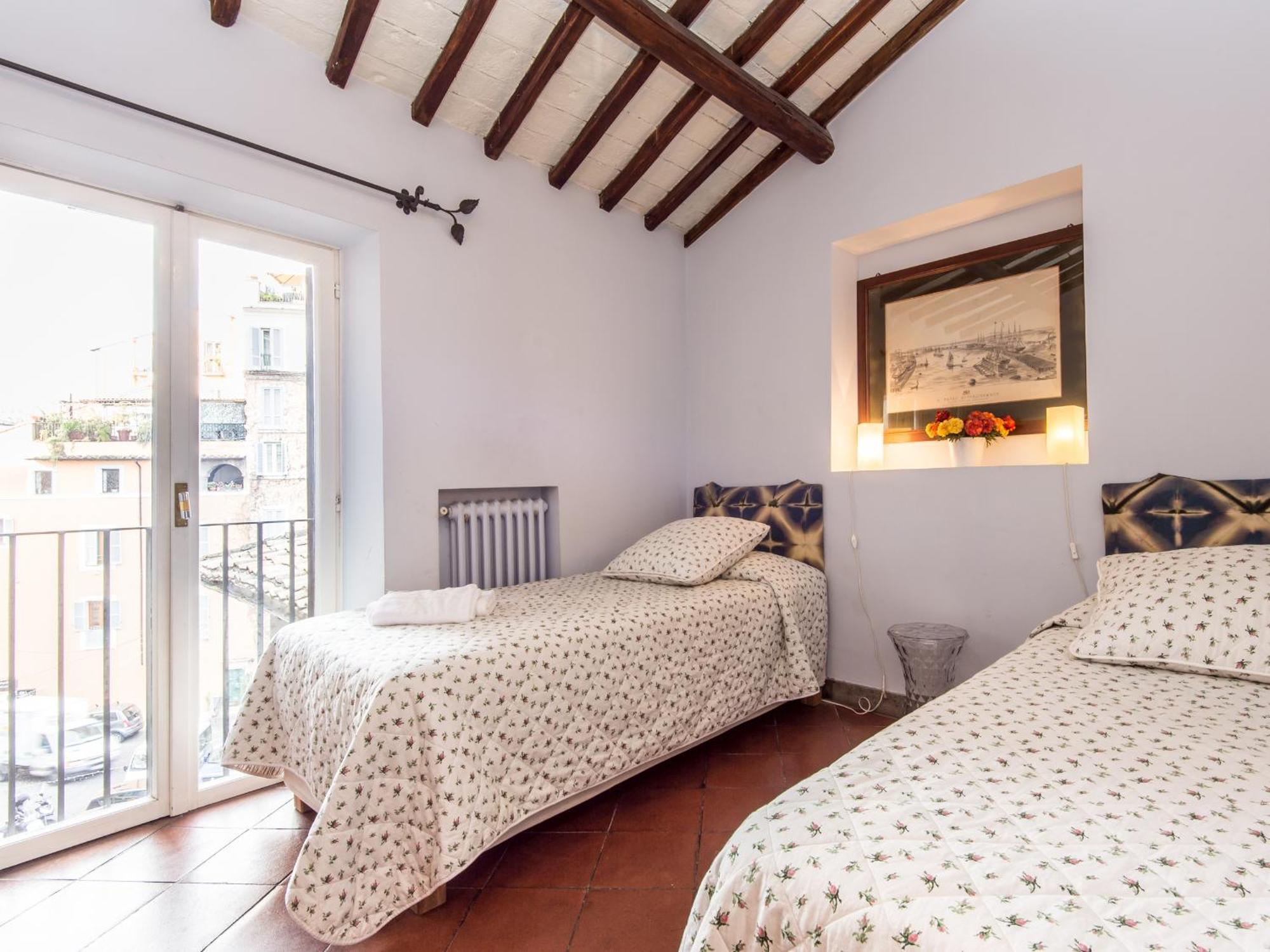 Campo De Fiori Luxury House Apartment *