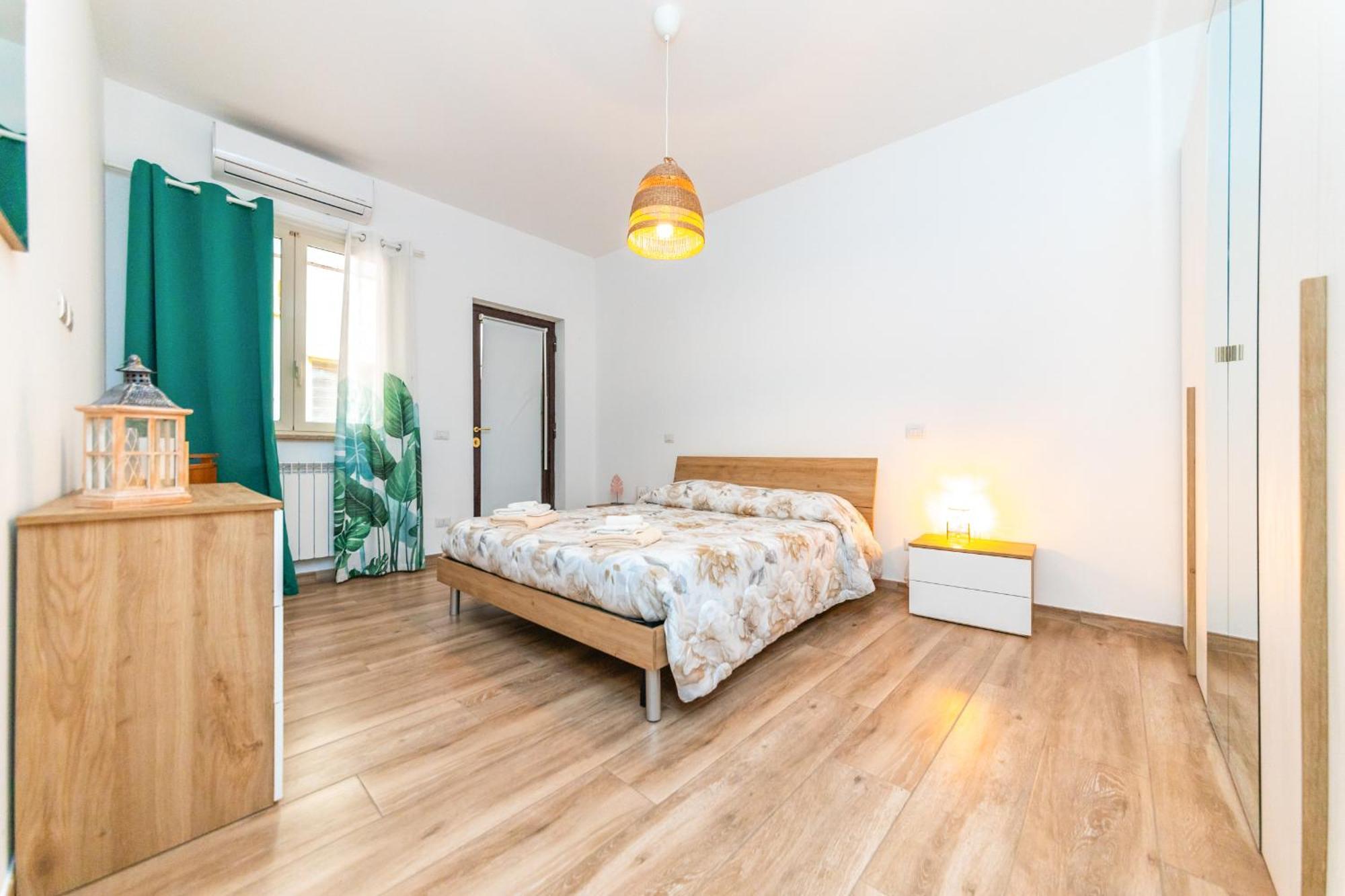 Metrofront-apartment Apartment