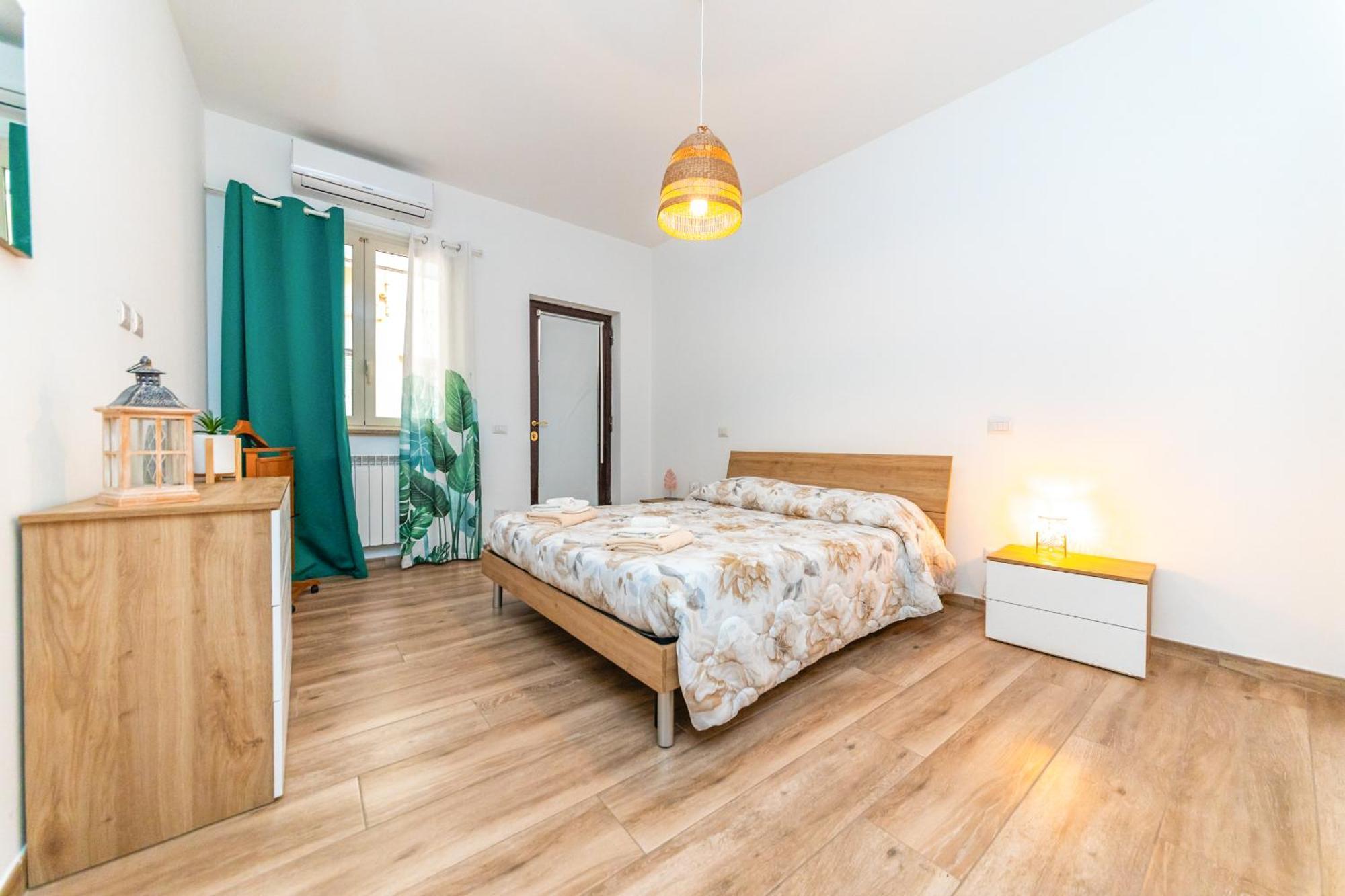 Metrofront-apartment Apartment
