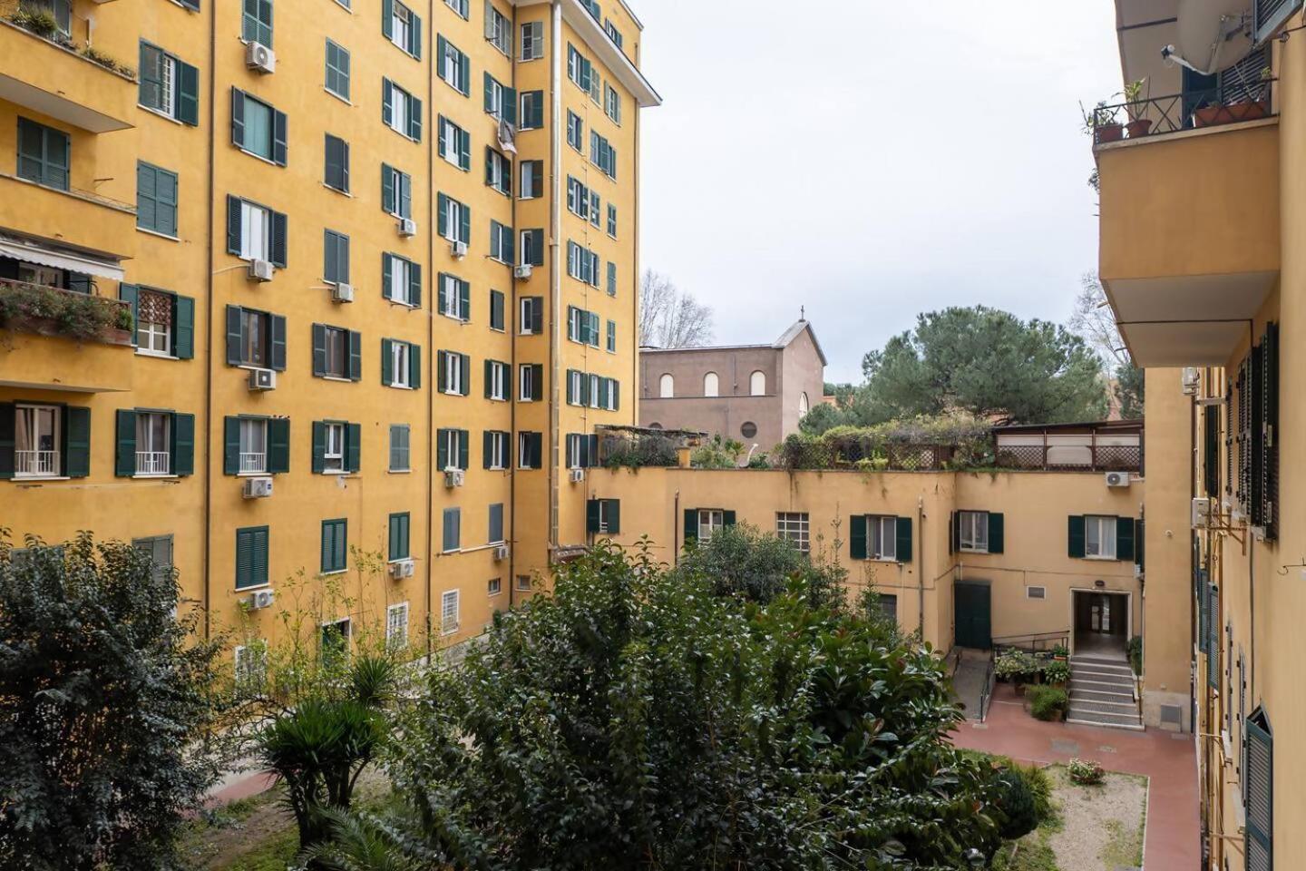 Caracalla In Apartment Rome