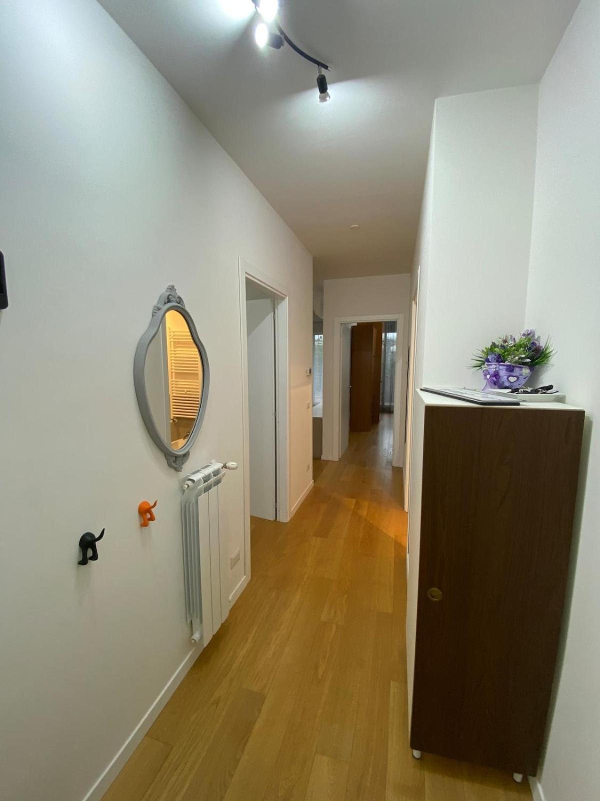 Park Apartment *