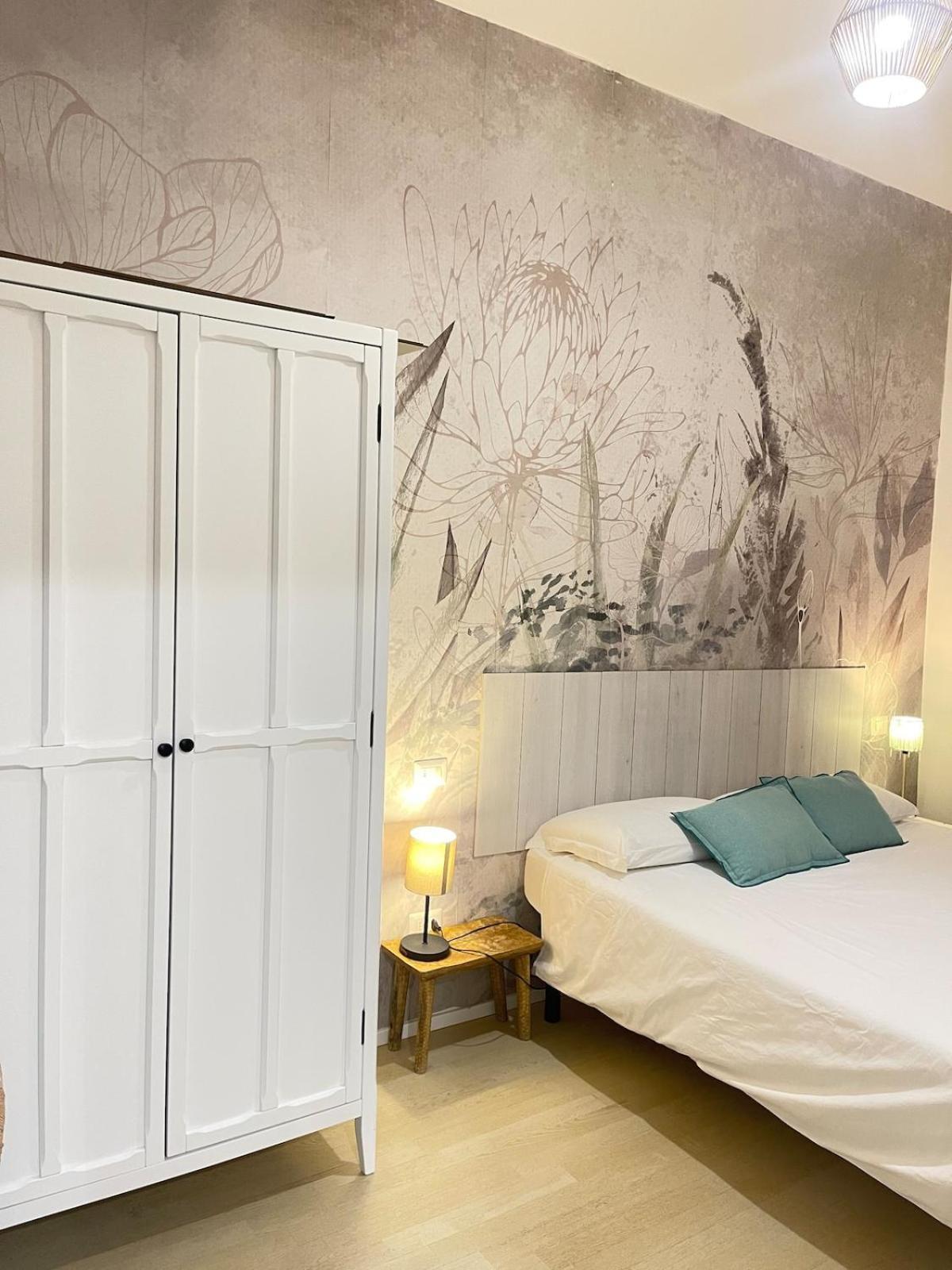 Testaccio Sul Tevere Romantic Historical Close Fao Rome