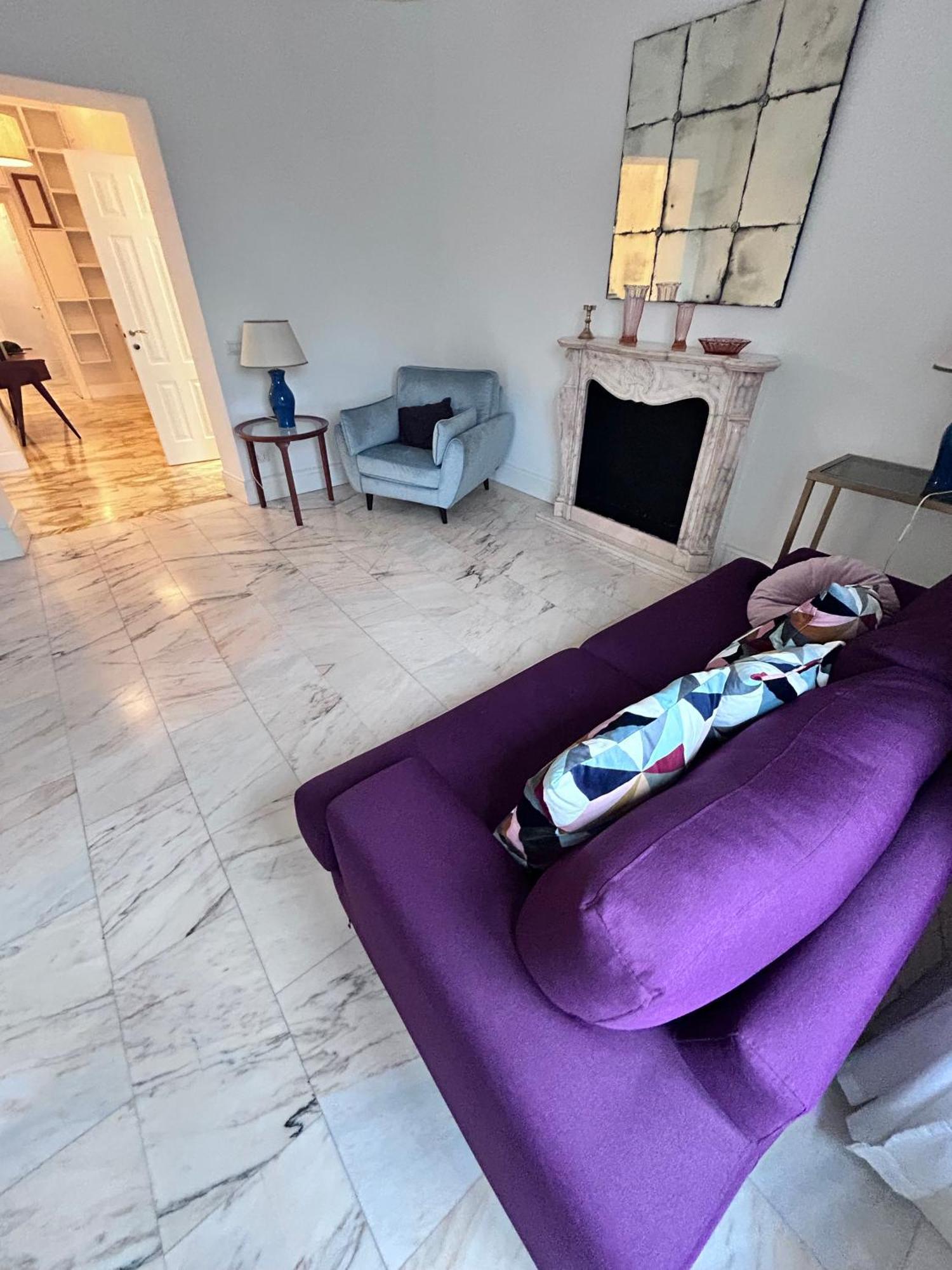 Apartment Realty Company Piazza Venezia Rome