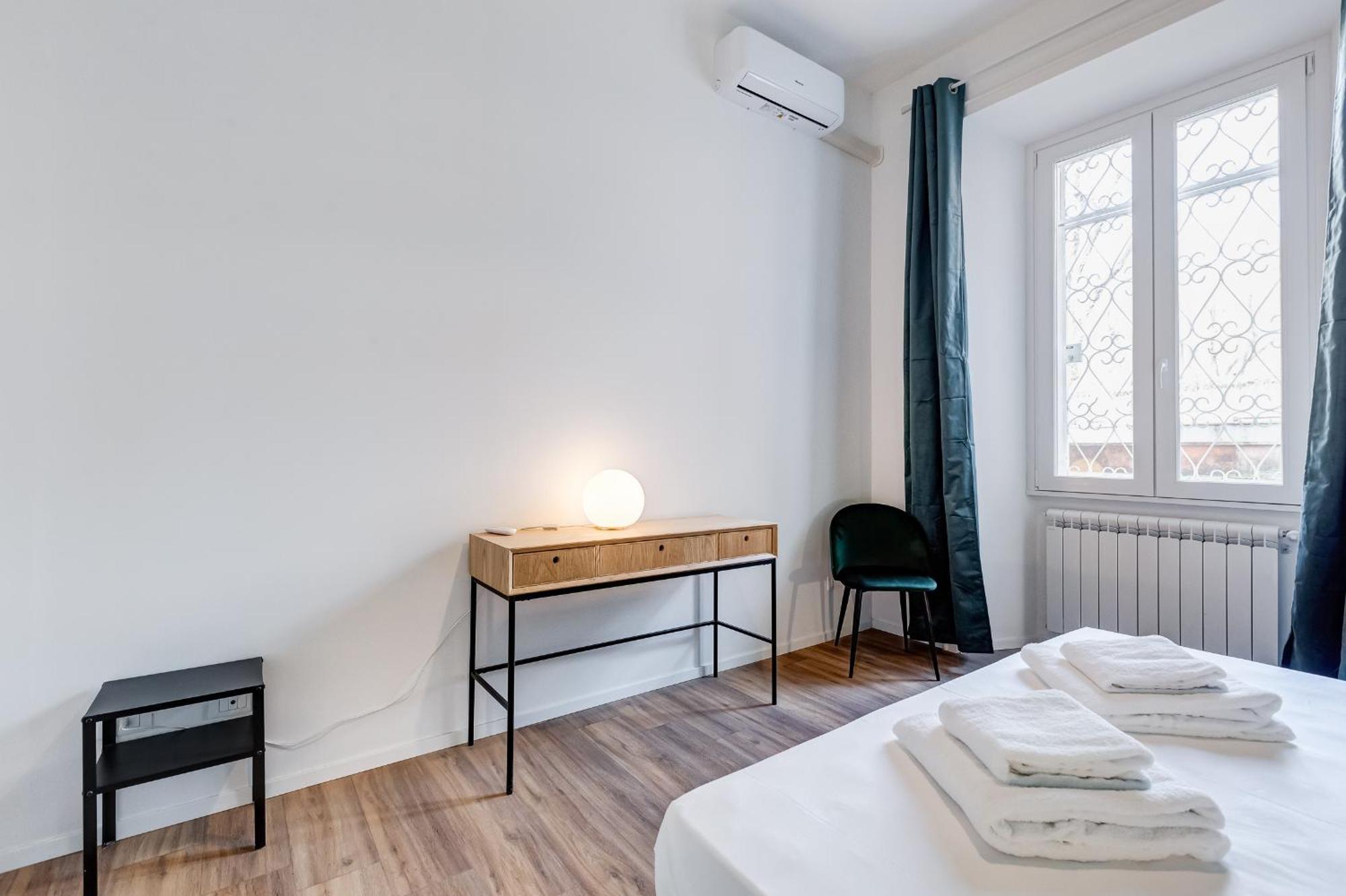 Apartment Bmga L Aurelian 3bdr 6-guest Gem
