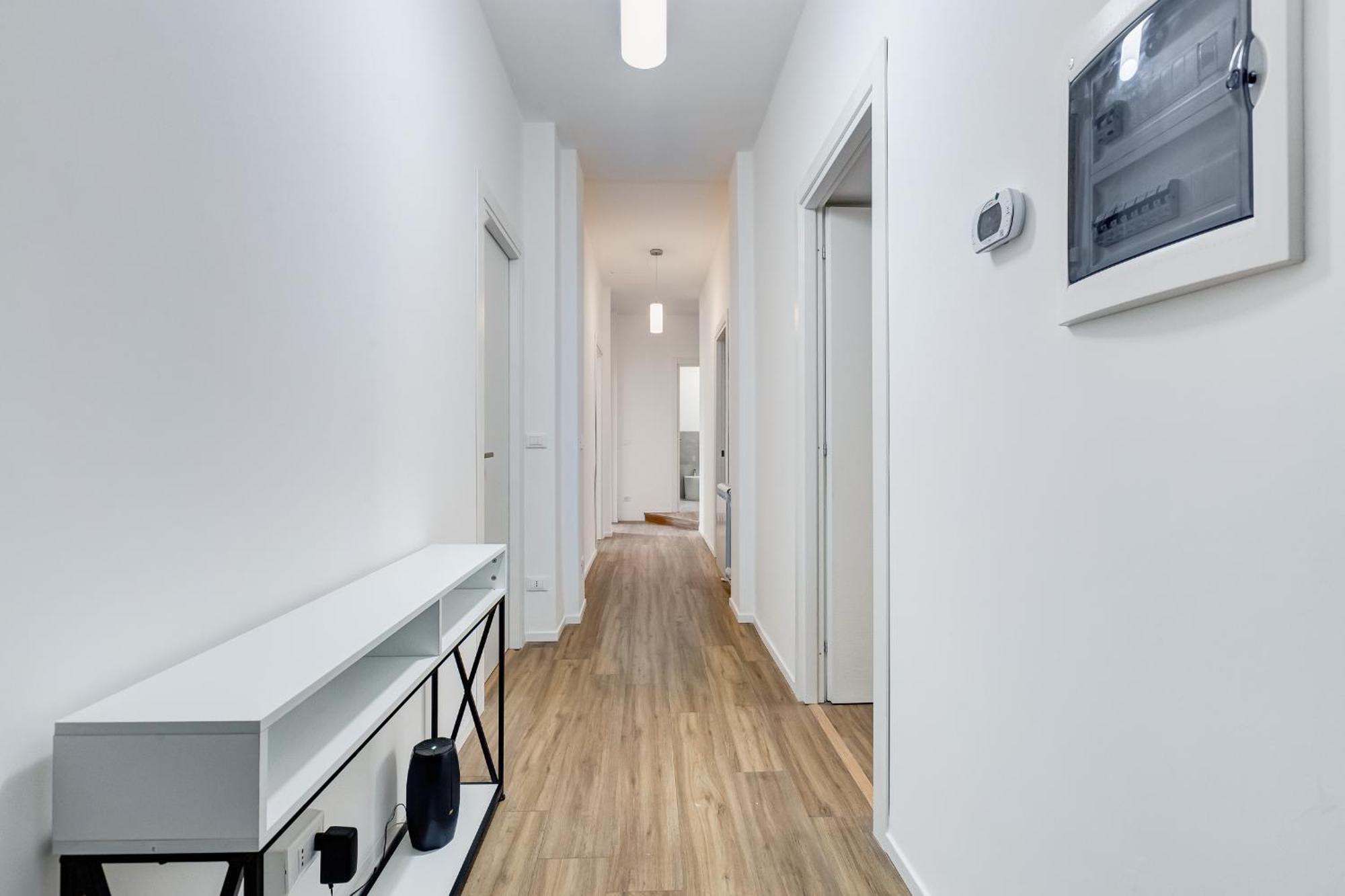 Bmga L Aurelian 3bdr 6-guest Gem Apartment Rome