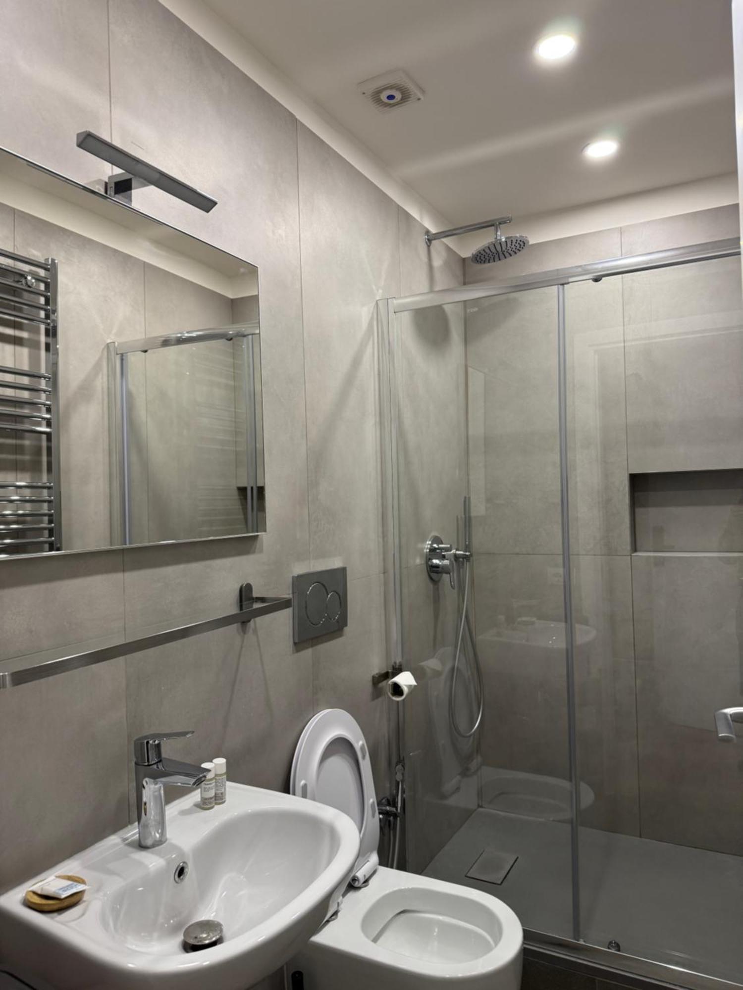 Flat 7 * Rome