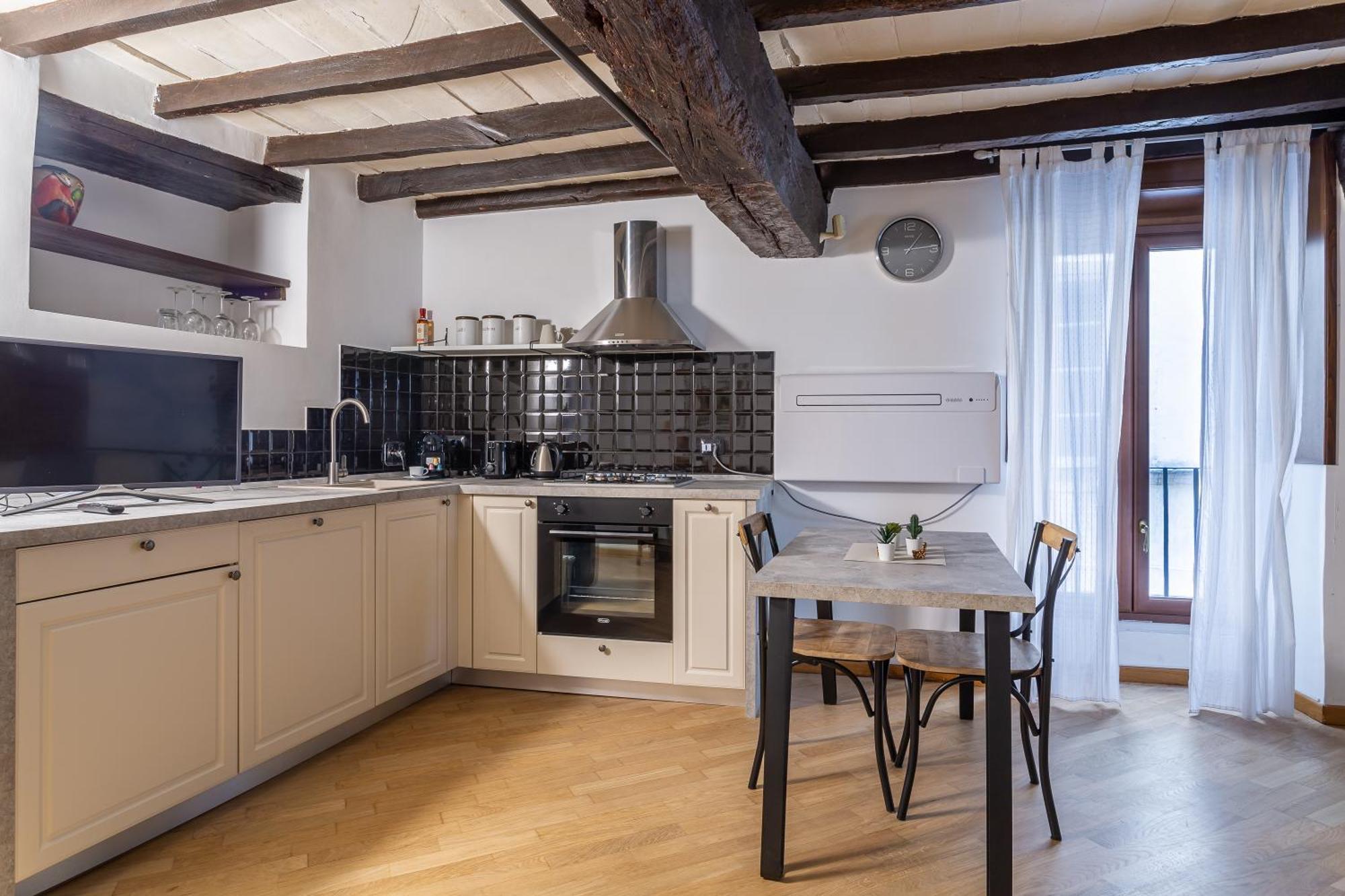 Iflat Campo De Fiori's Comfy Gem Apartment *
