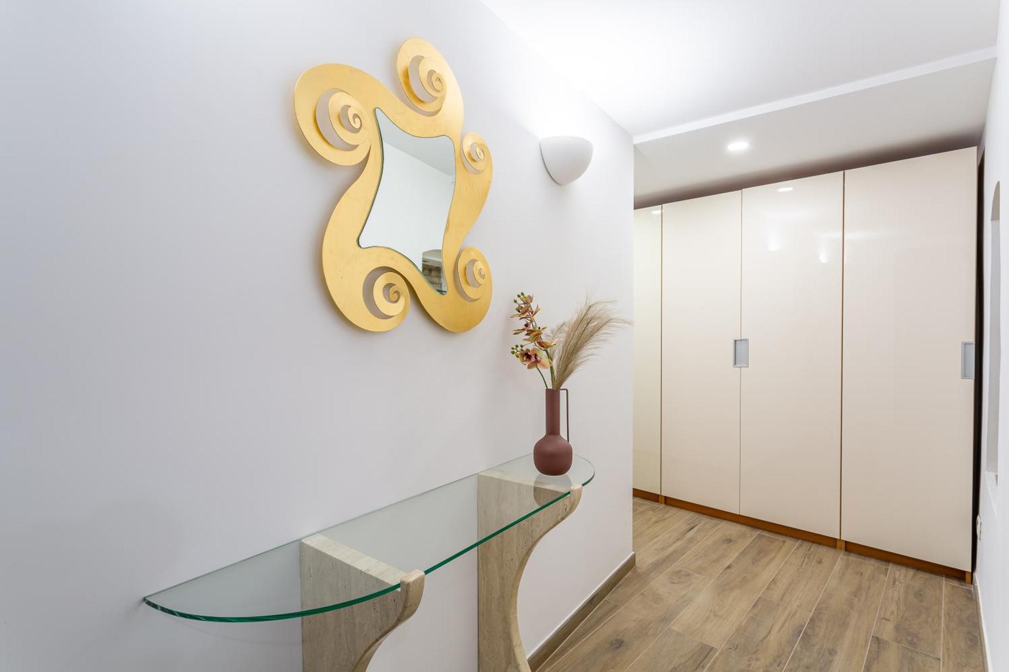 Apartment Iflat Campo De Fiori's Comfy Gem