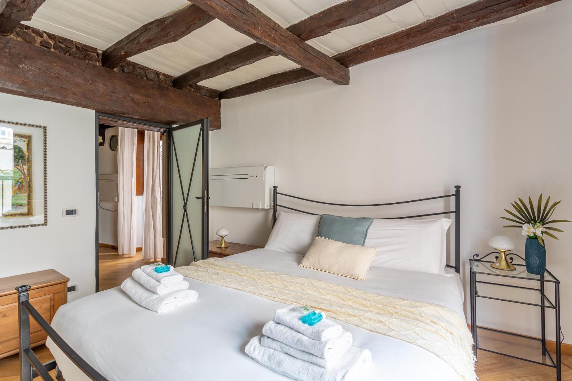 Appartamento Iflat Campo De Fiori's Comfy Gem