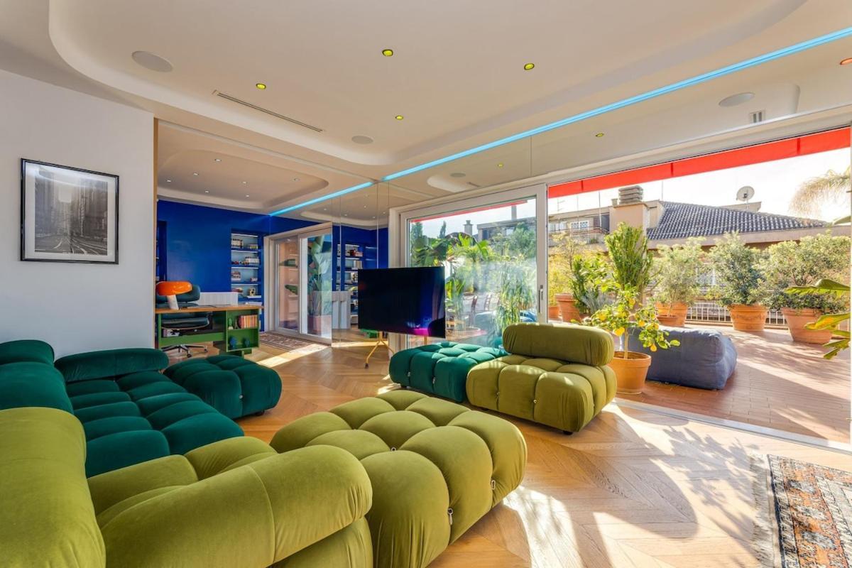 Luxury Penthouse With Terrace And Hot Tub Rome
