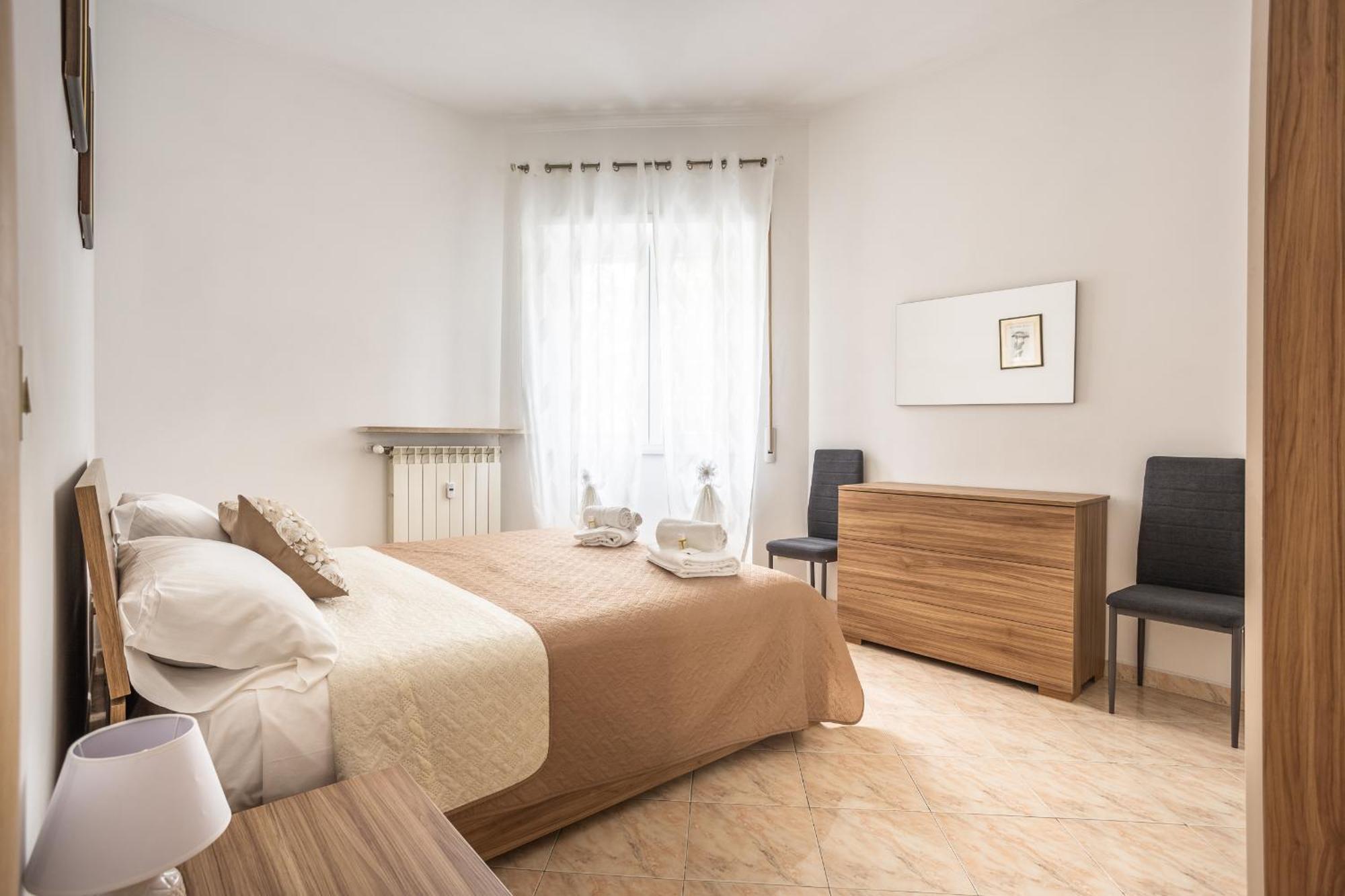 Portside Aparthotel *