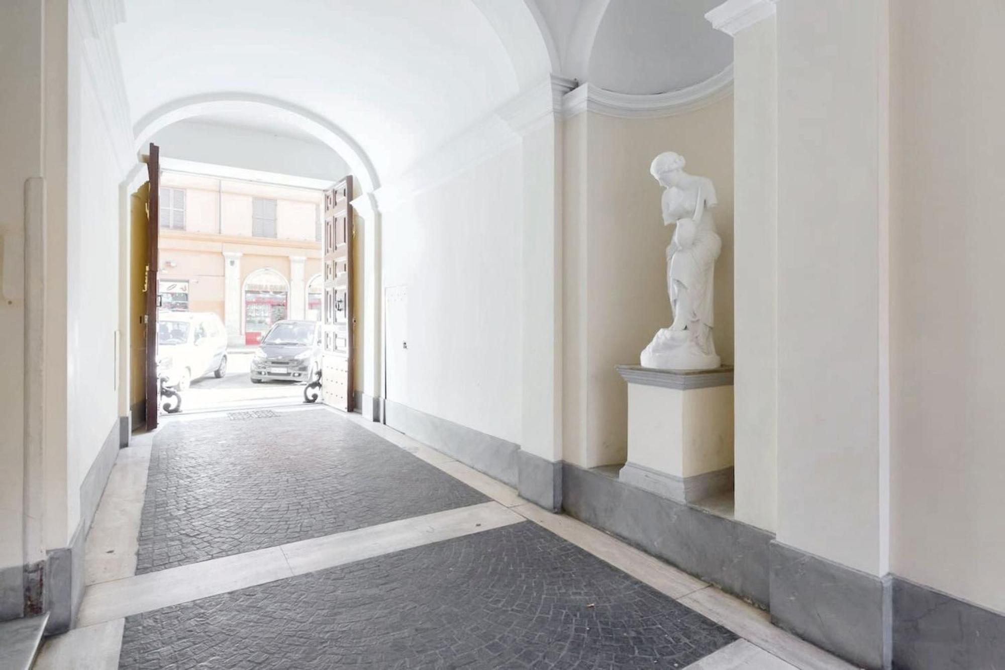 Charming With Panoramic View In The Heart Of Apartment Rome