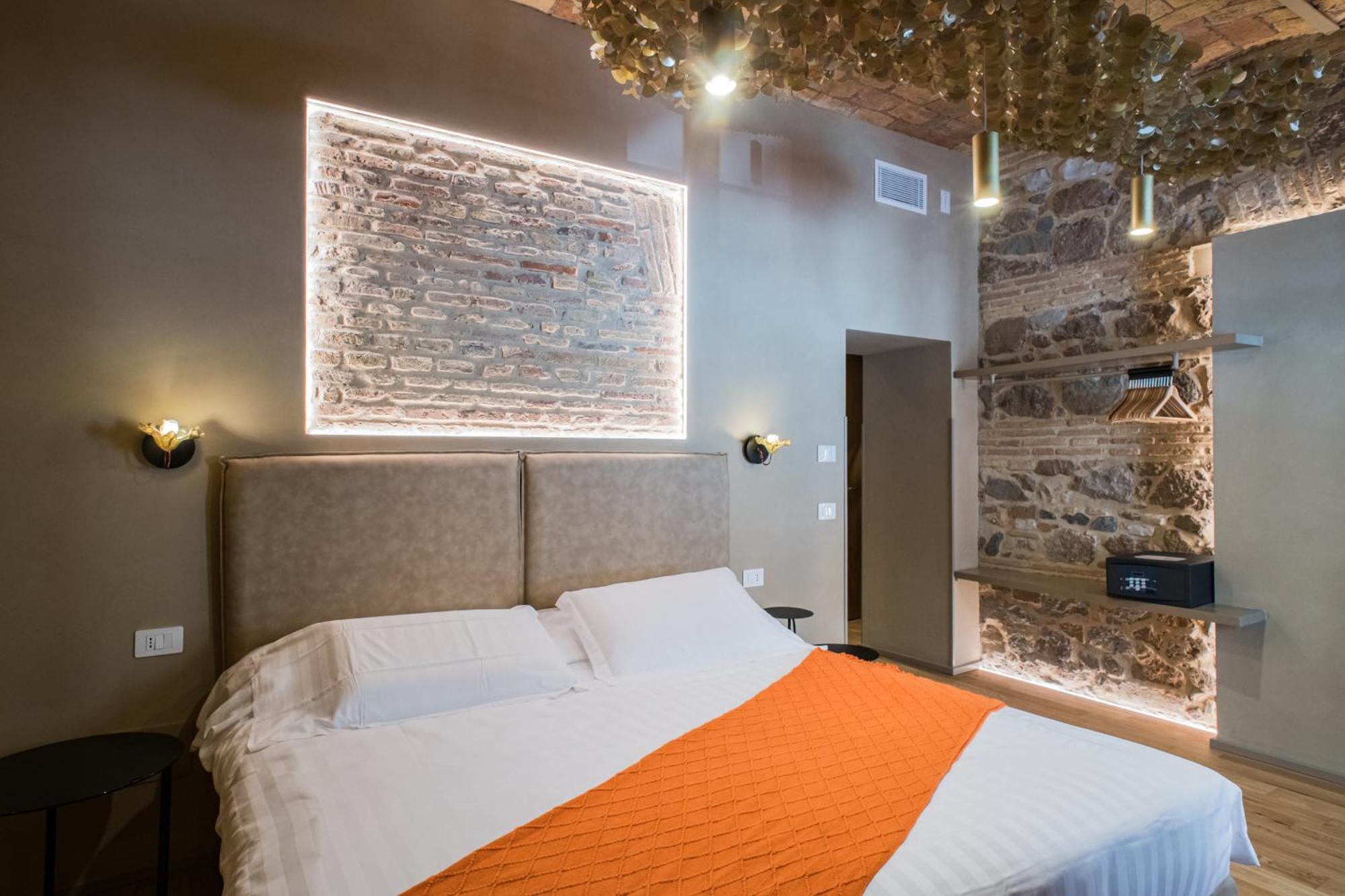 Hotel 163 Boutique