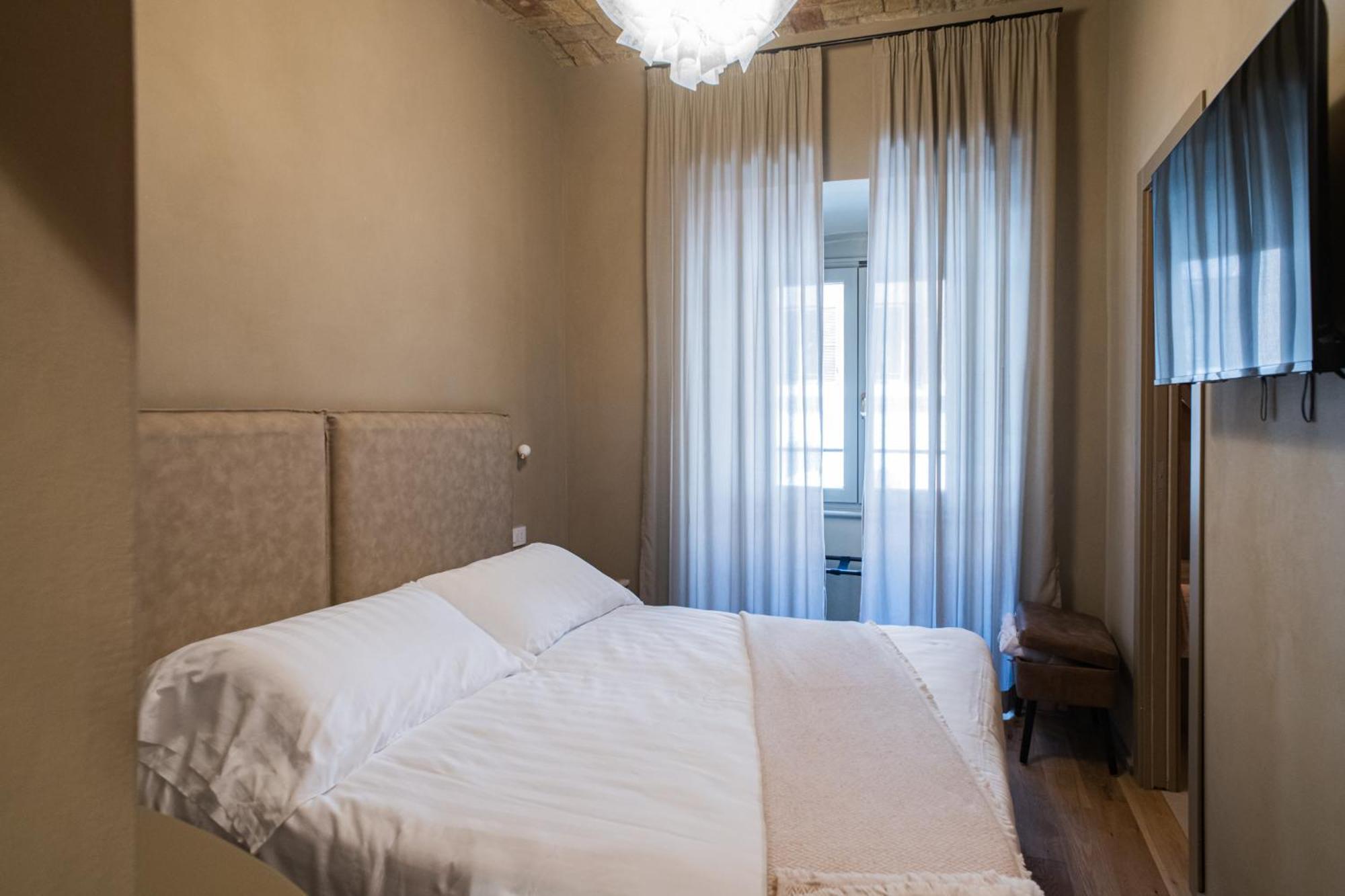 163 Boutique Hotel *