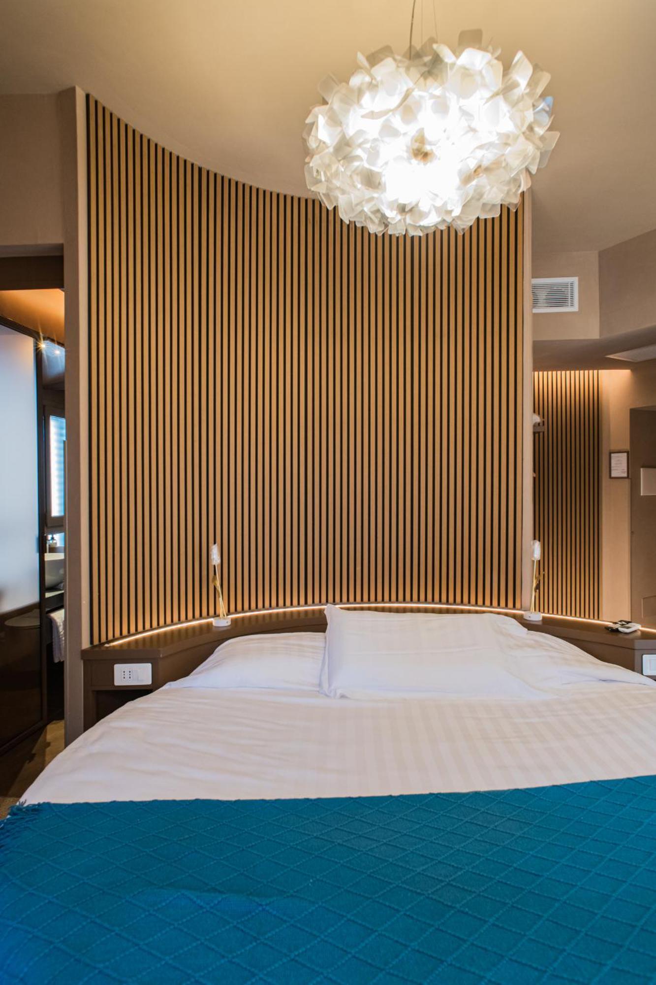 163 Boutique Hotel