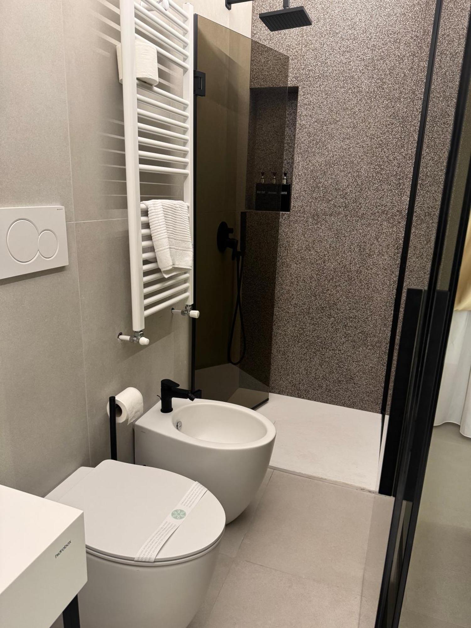 Cicerone's Luxury Guest house *