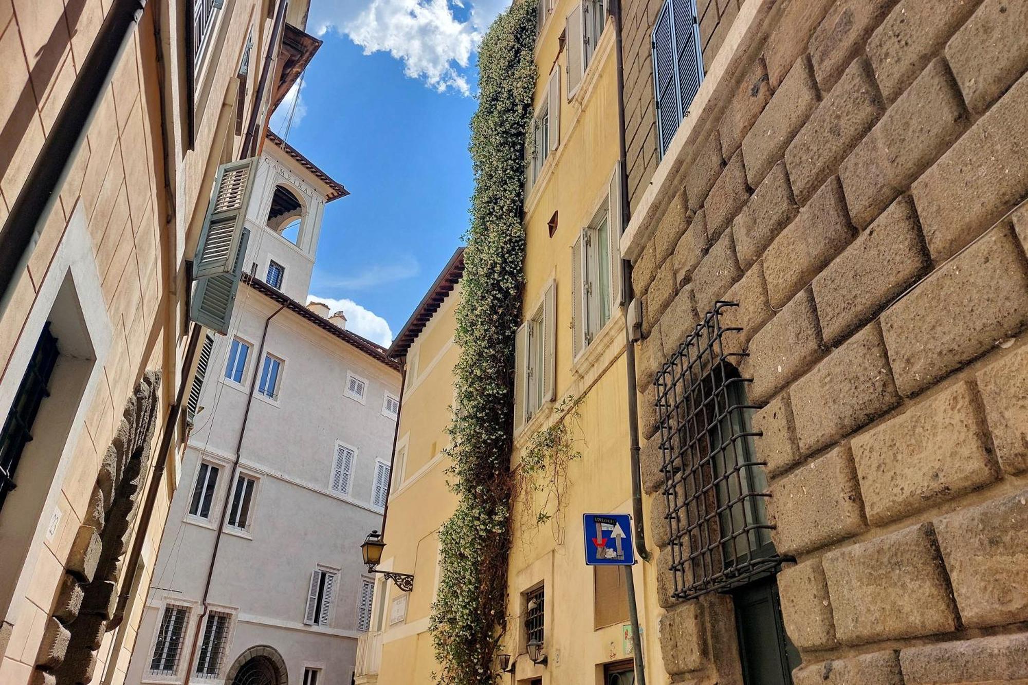 Montevecchio2 * Rome