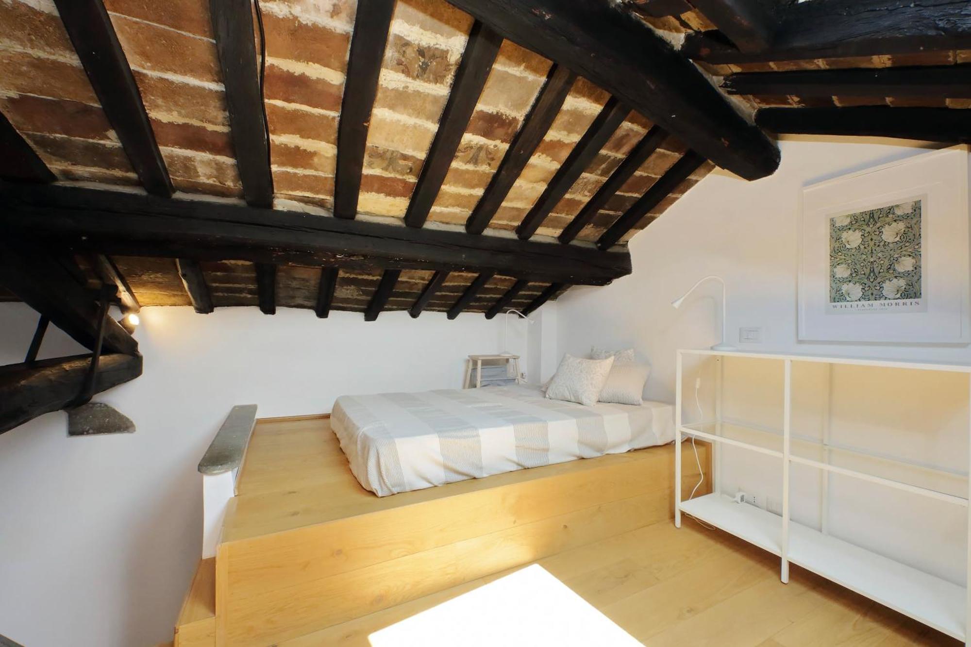 Montevecchio2 * Rome