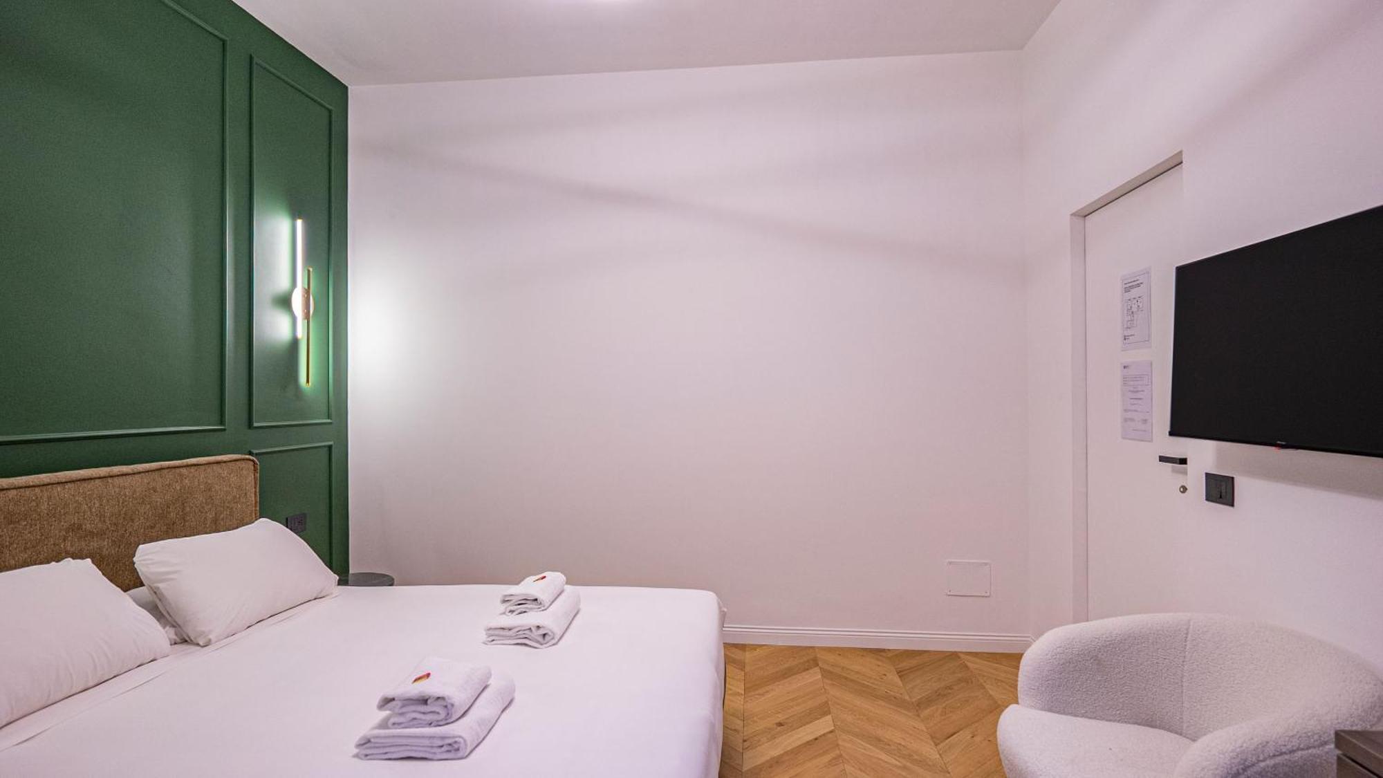 Apartment Luxury Near San Pietro