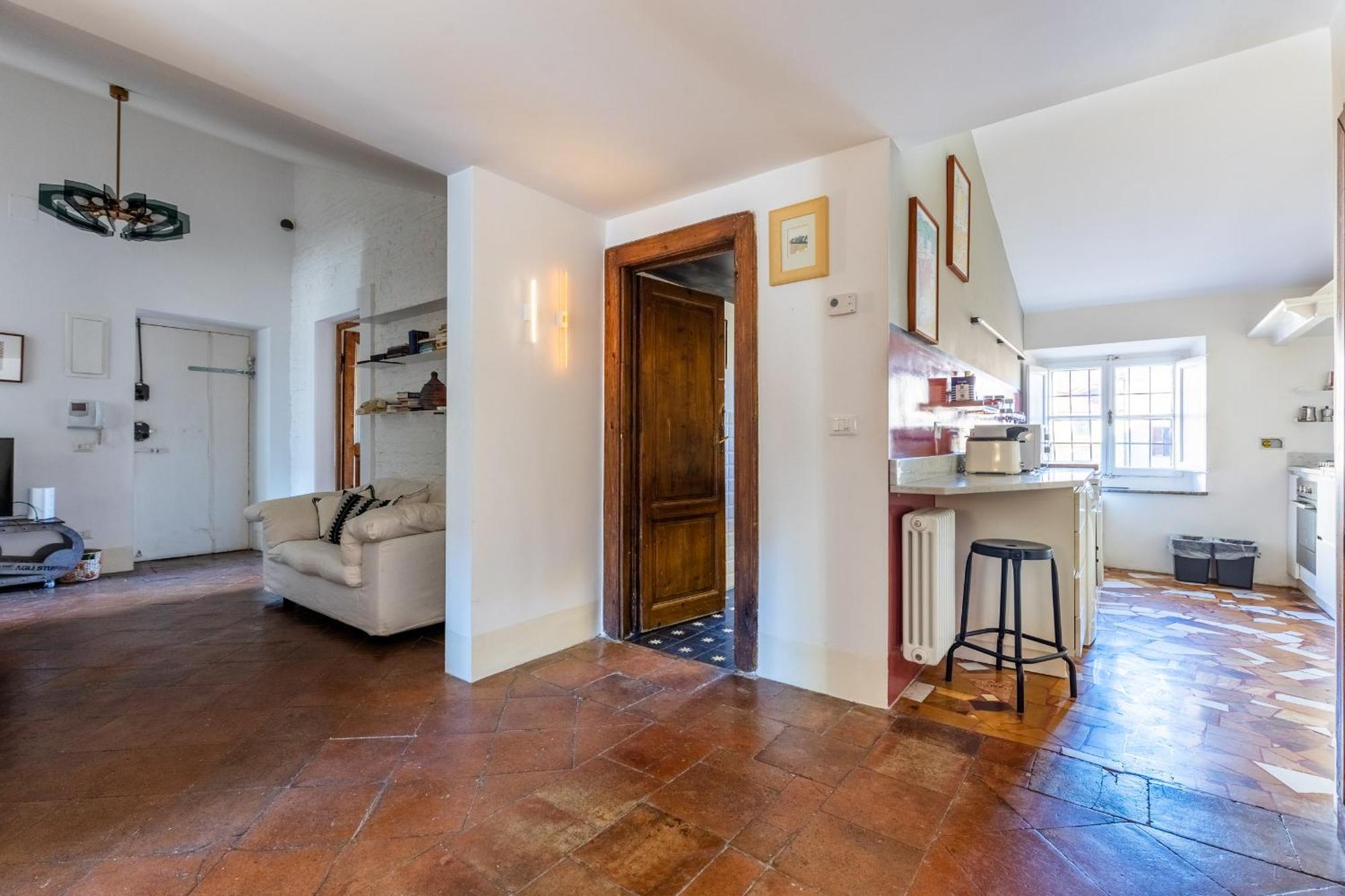 Apartment Attico Spazioso Ed Elegante A Santa Maria Maggiore Rome