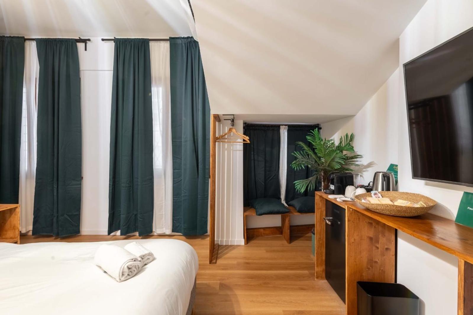 Koba Nomentano Bed & Breakfast *
