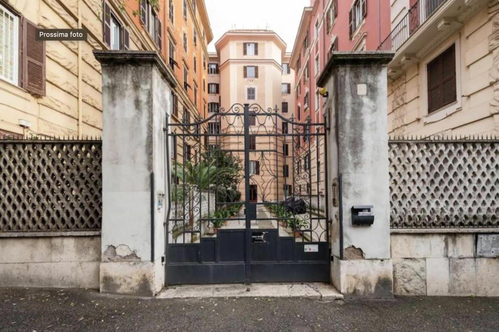 New-big Honey Colosseum 4bdr + 2sofa Bed A/c Apartment *
