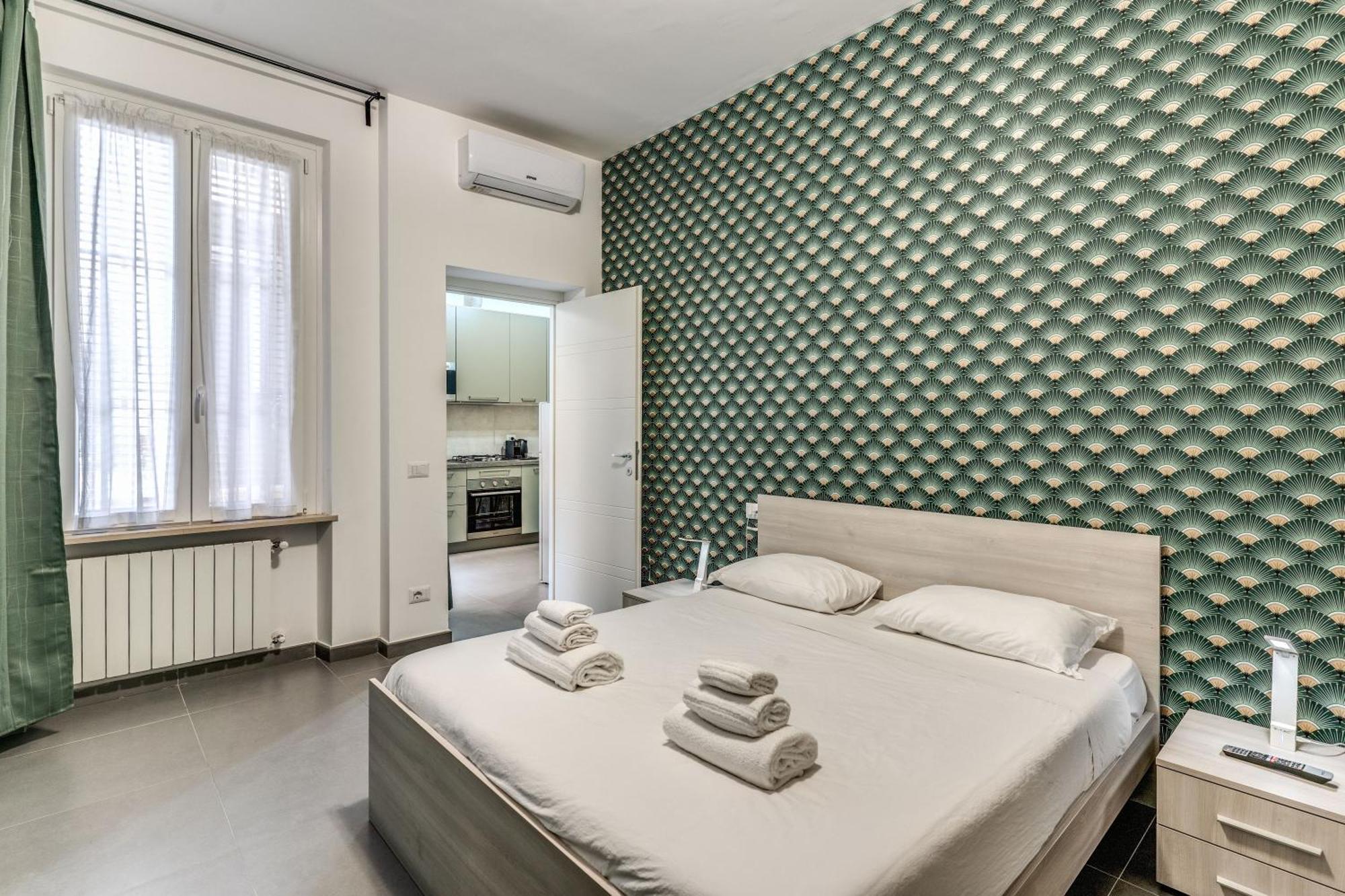 New Flat Near Termini Station Apartment