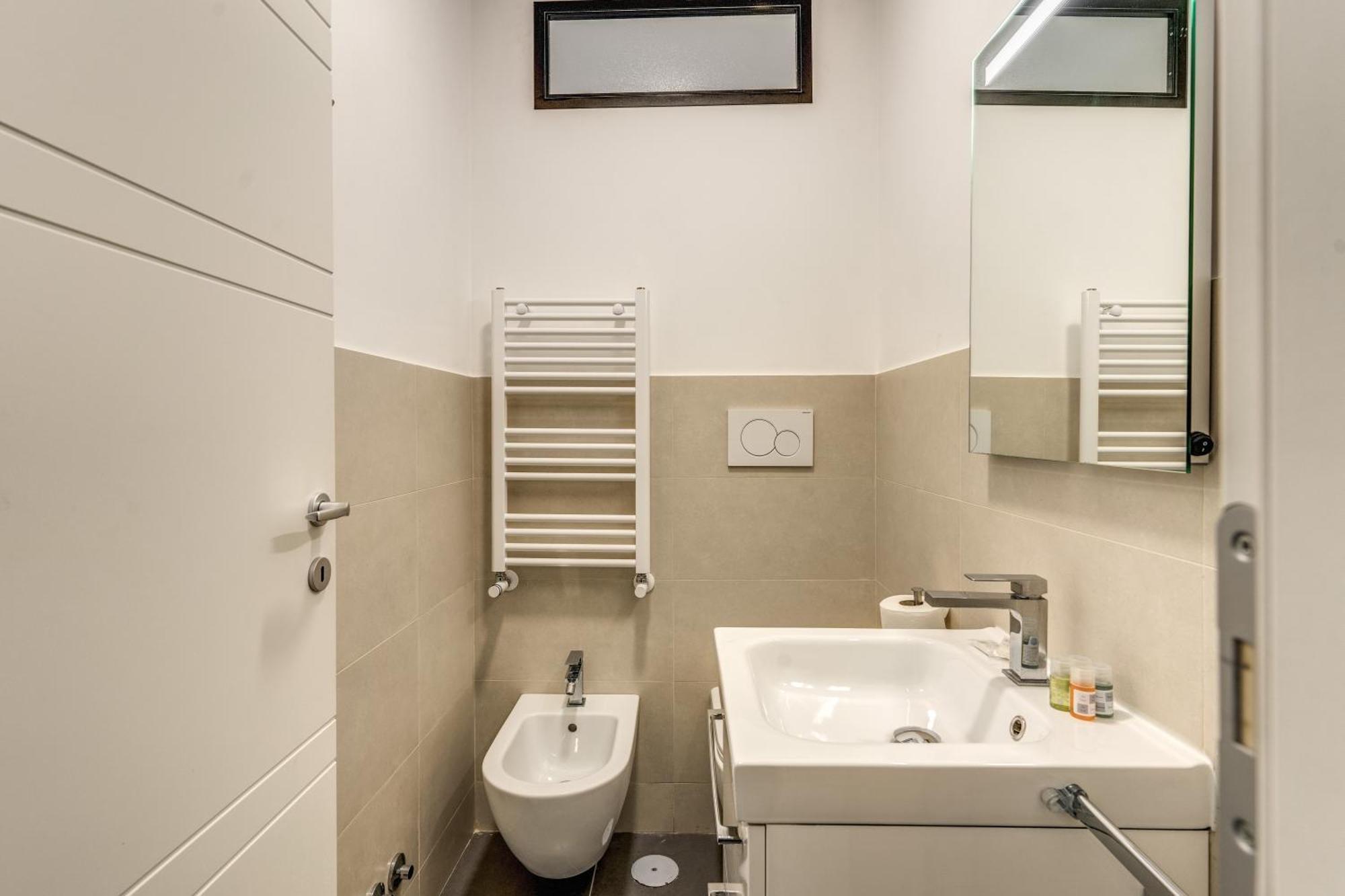 New Flat Near Termini Station Rome