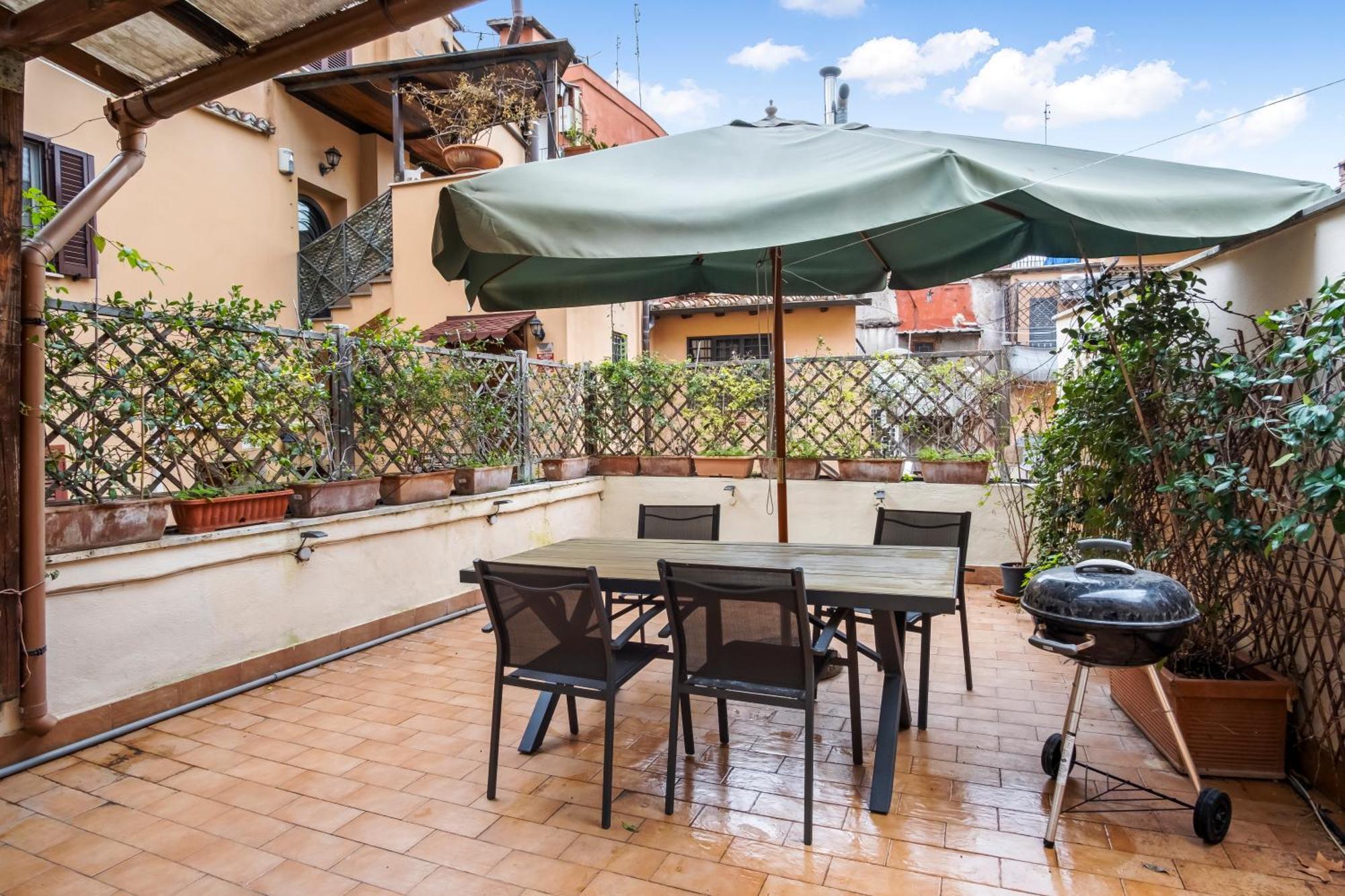 L'arte Dei Sogni With Terrace- Trastevere District Apartment Rome