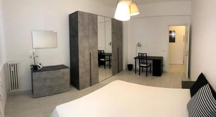 Realty Company Croce Apartment *