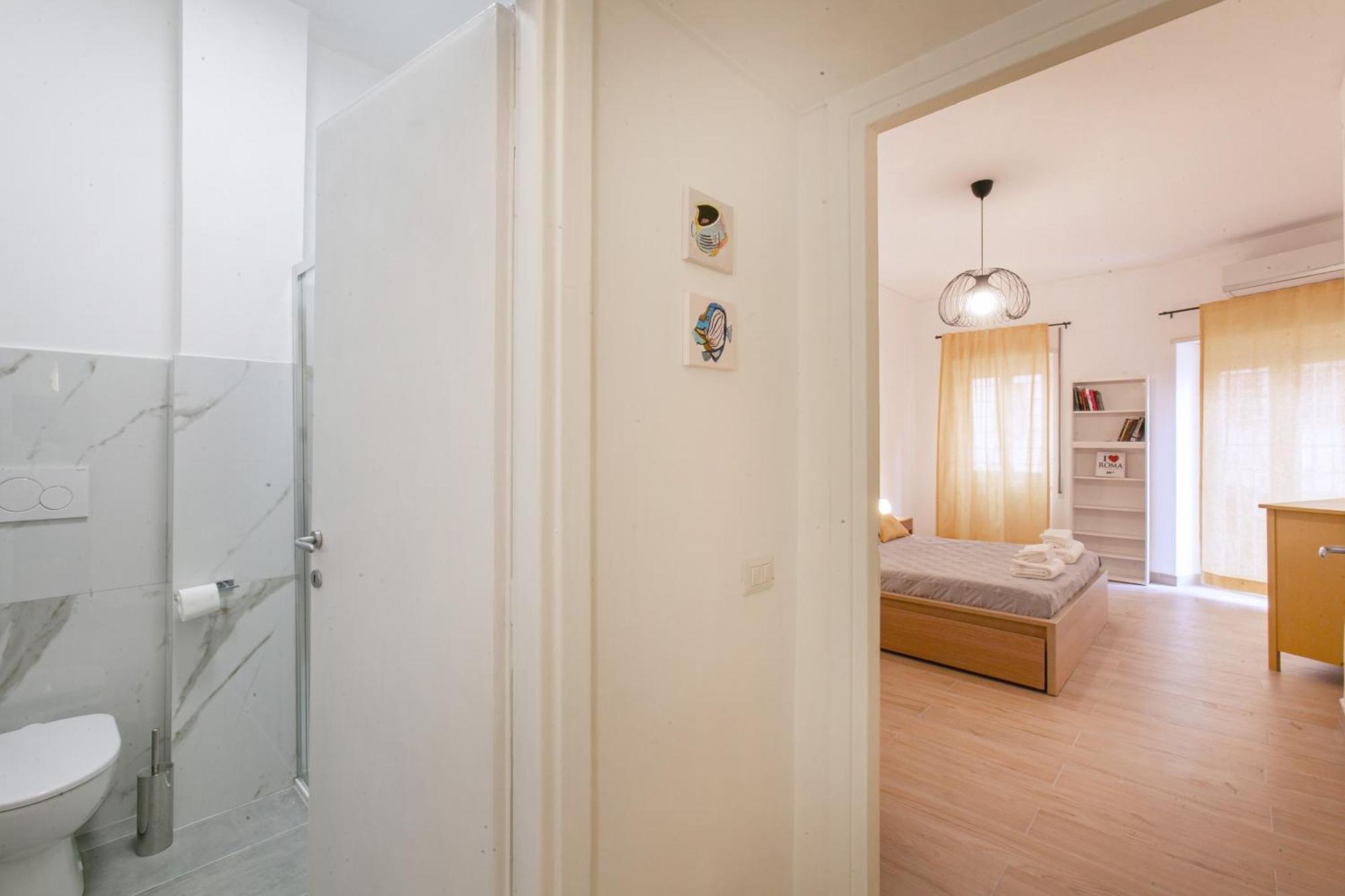Modern 100 Meters From Piazza Mincio Apartment